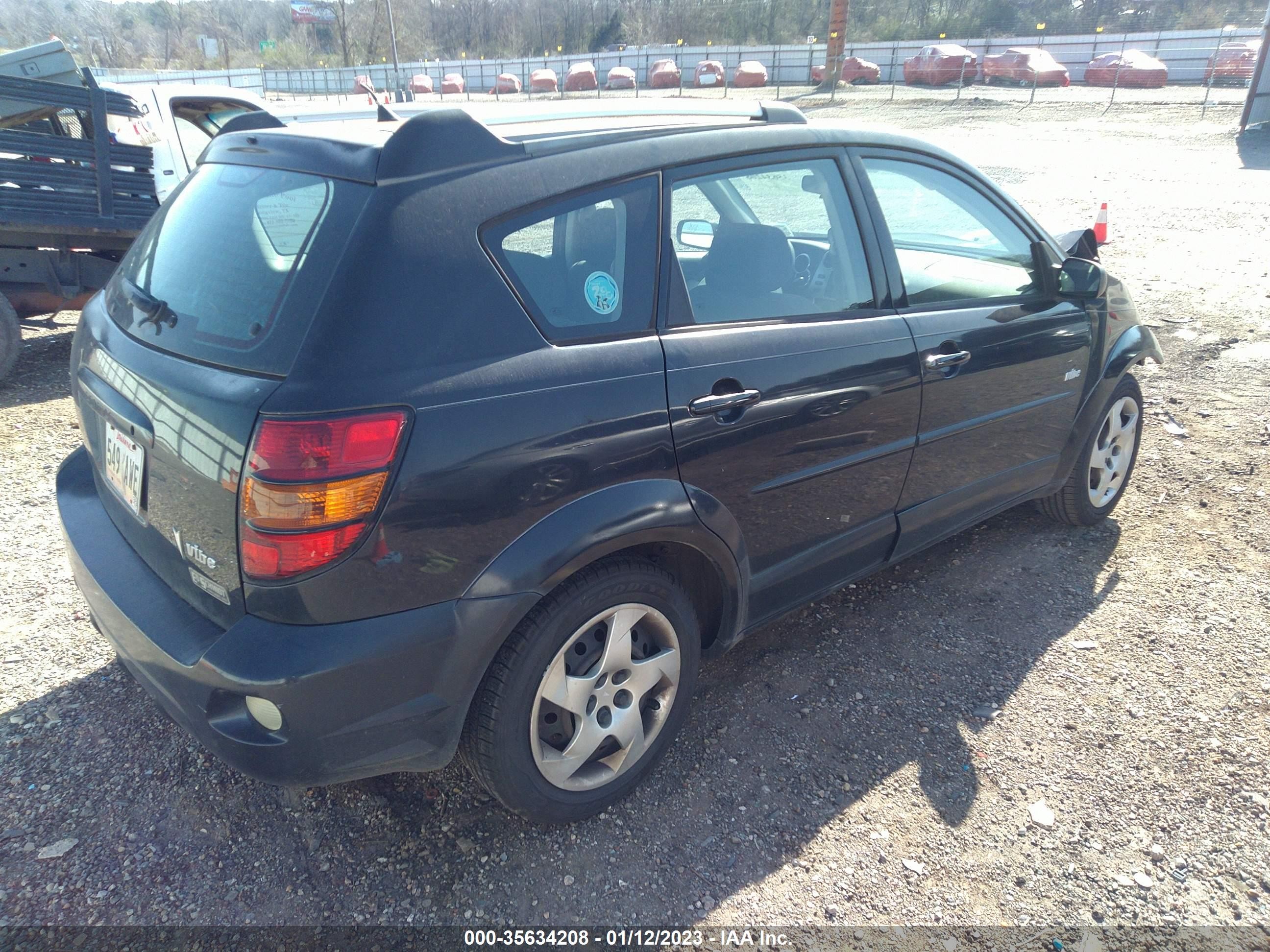 Photo 3 VIN: 5Y2SL638X5Z423014 - PONTIAC VIBE 