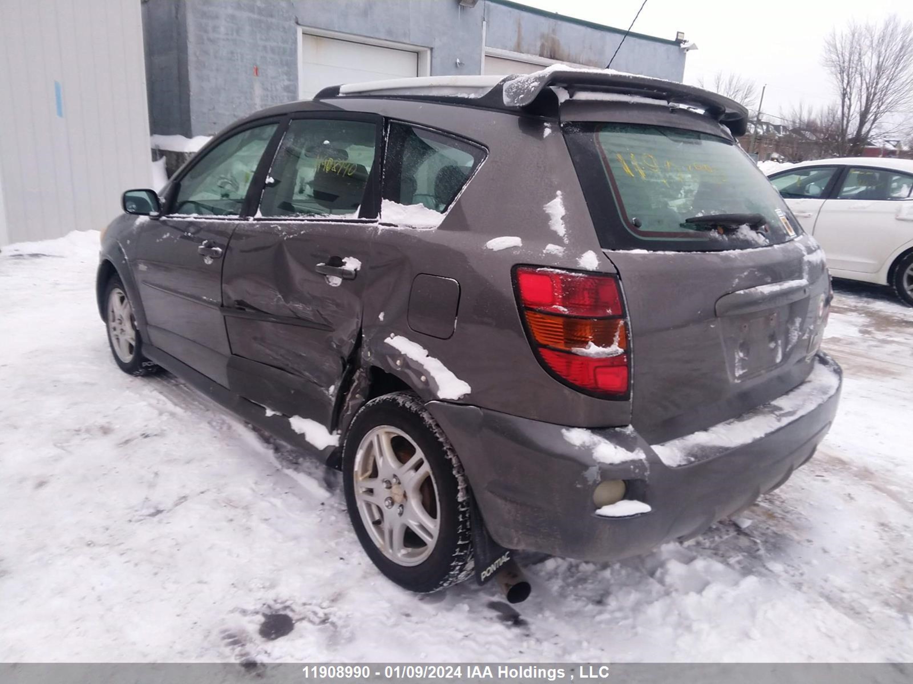 Photo 2 VIN: 5Y2SL65807Z435298 - PONTIAC VIBE 