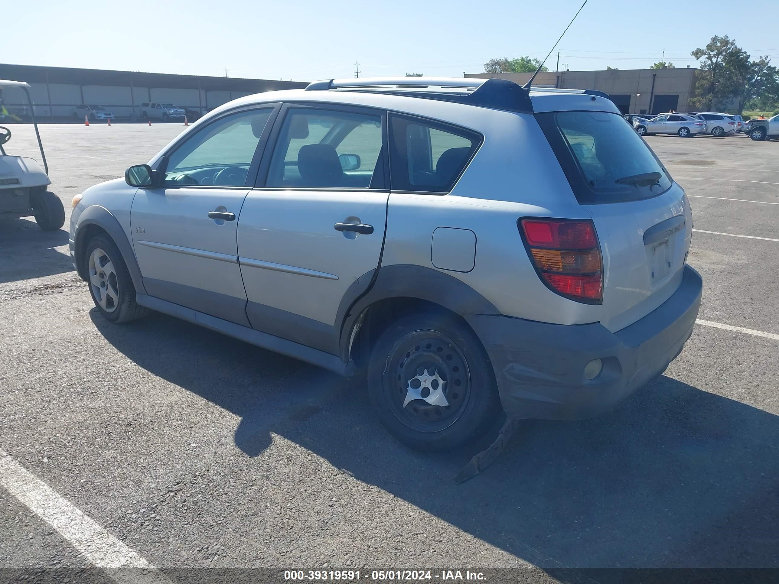 Photo 2 VIN: 5Y2SL65808Z402304 - PONTIAC VIBE 