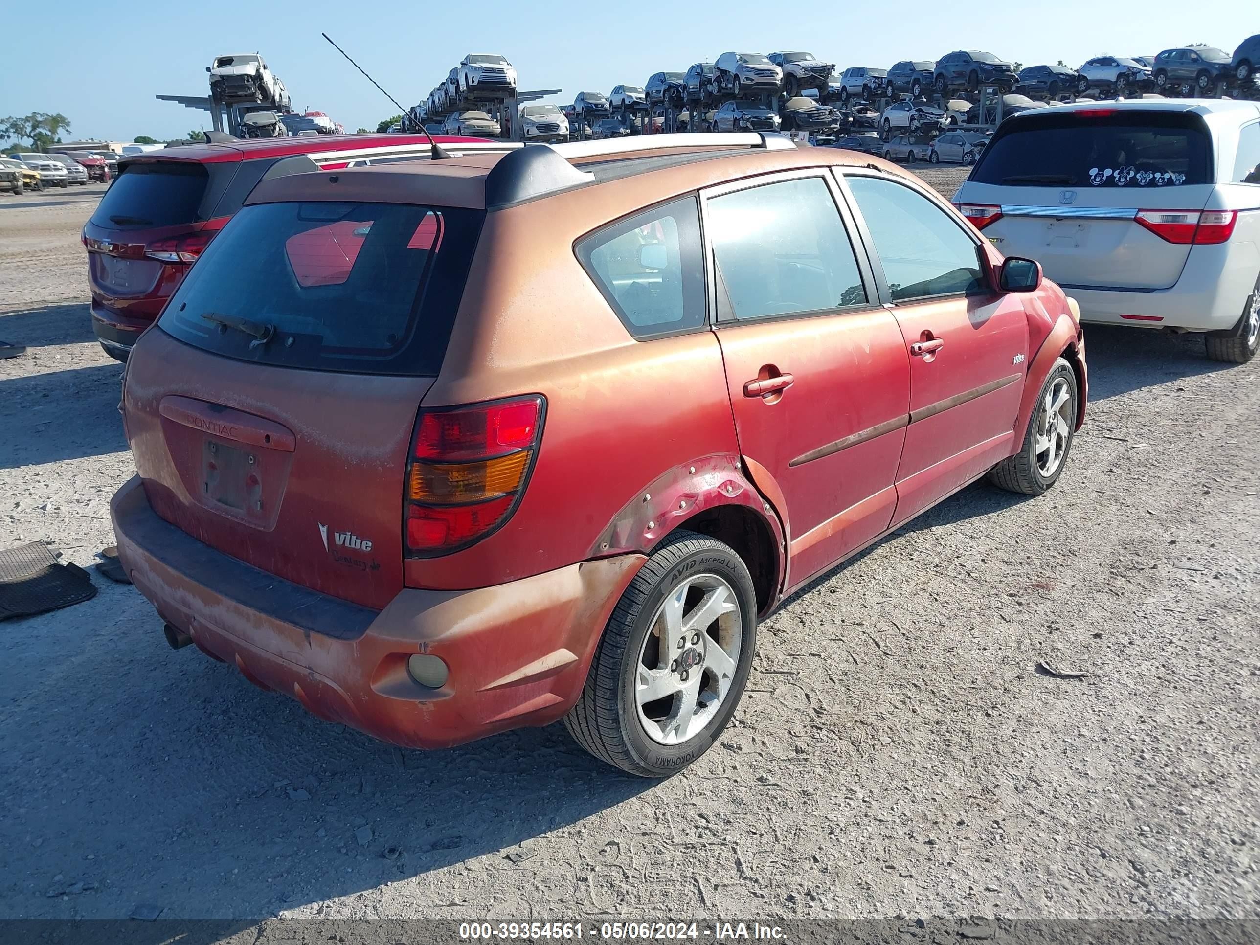 Photo 3 VIN: 5Y2SL65816Z437995 - PONTIAC VIBE 