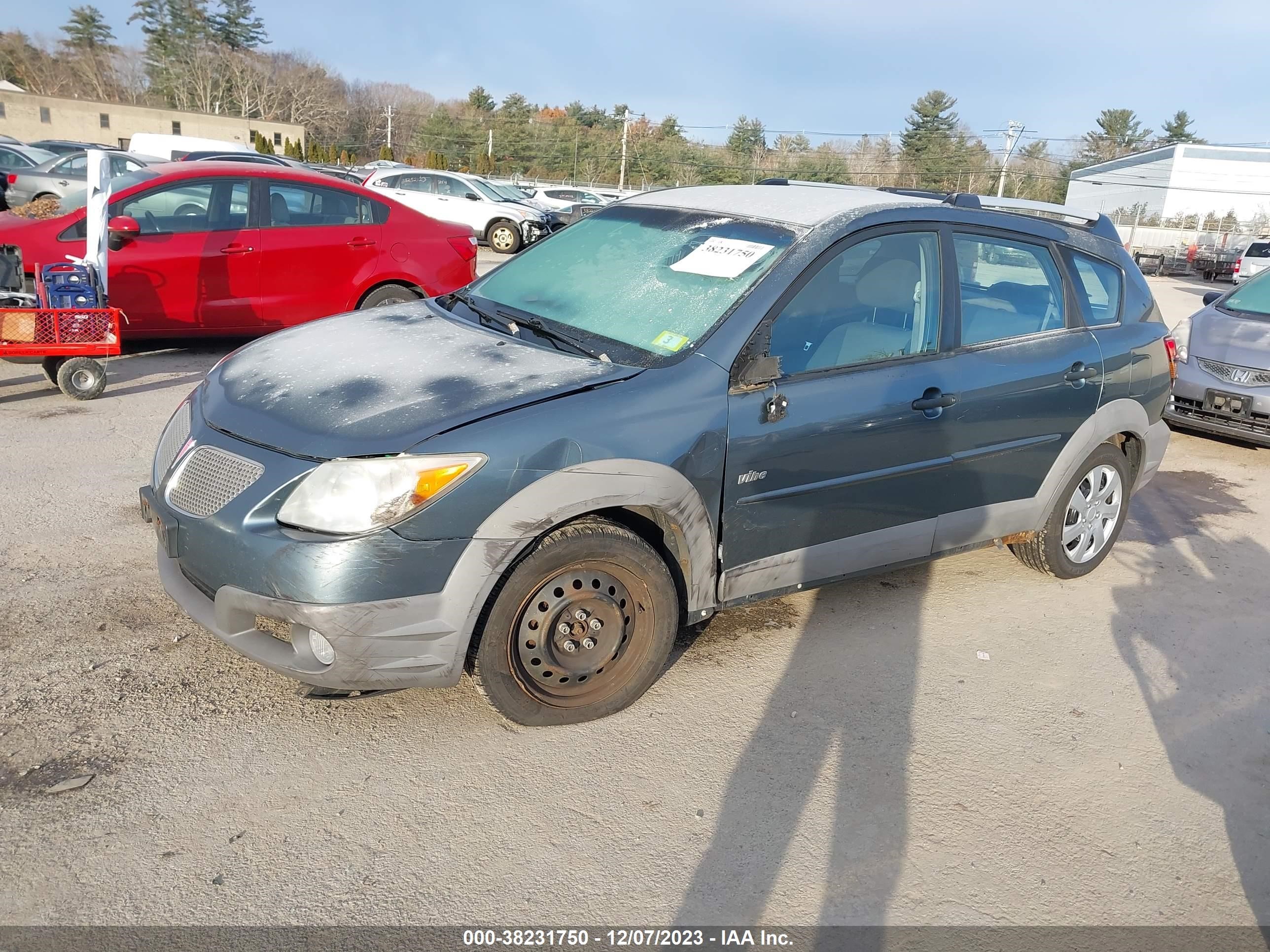 Photo 1 VIN: 5Y2SL65817Z437724 - PONTIAC VIBE 