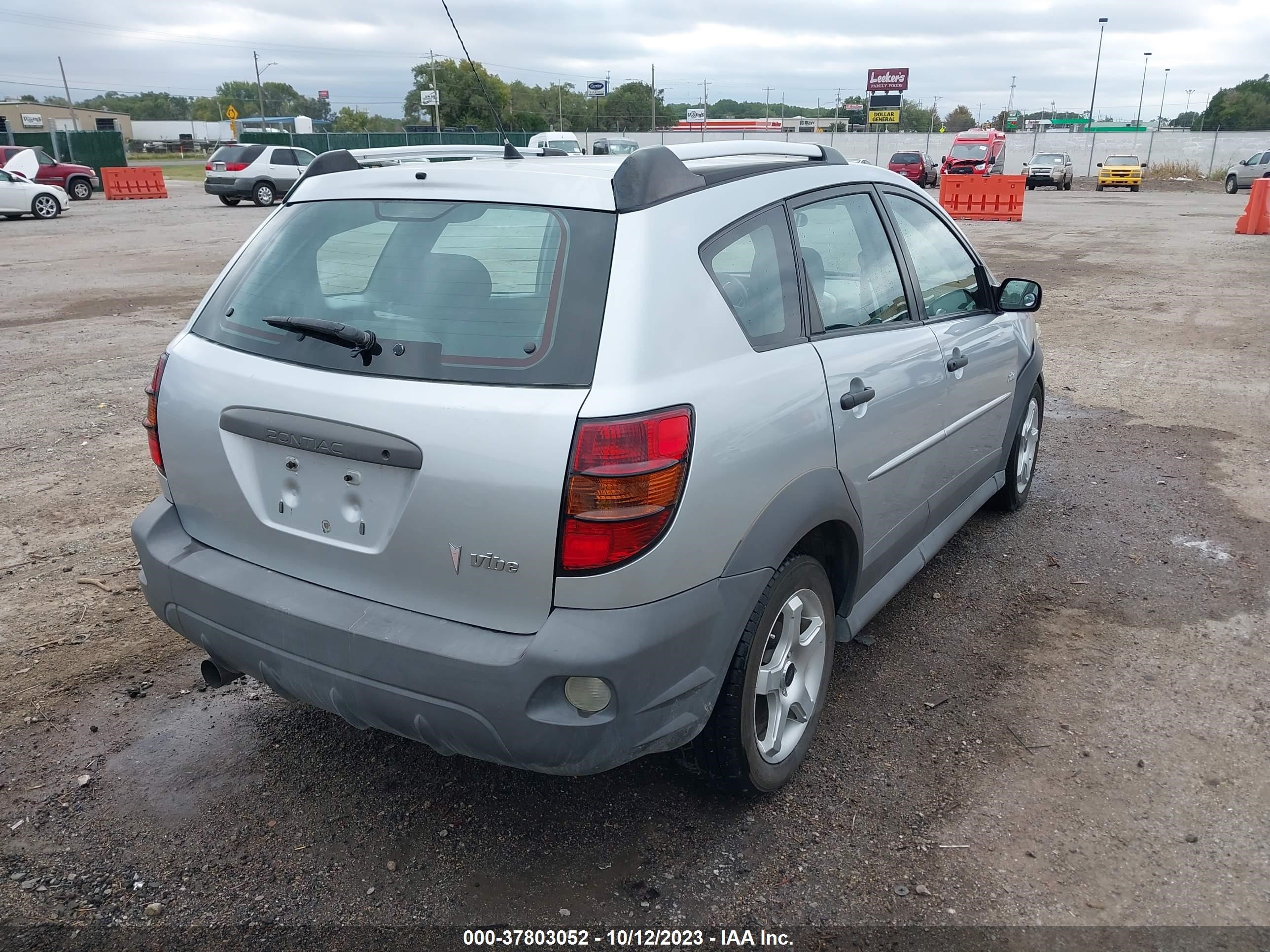 Photo 3 VIN: 5Y2SL65818Z424182 - PONTIAC VIBE 