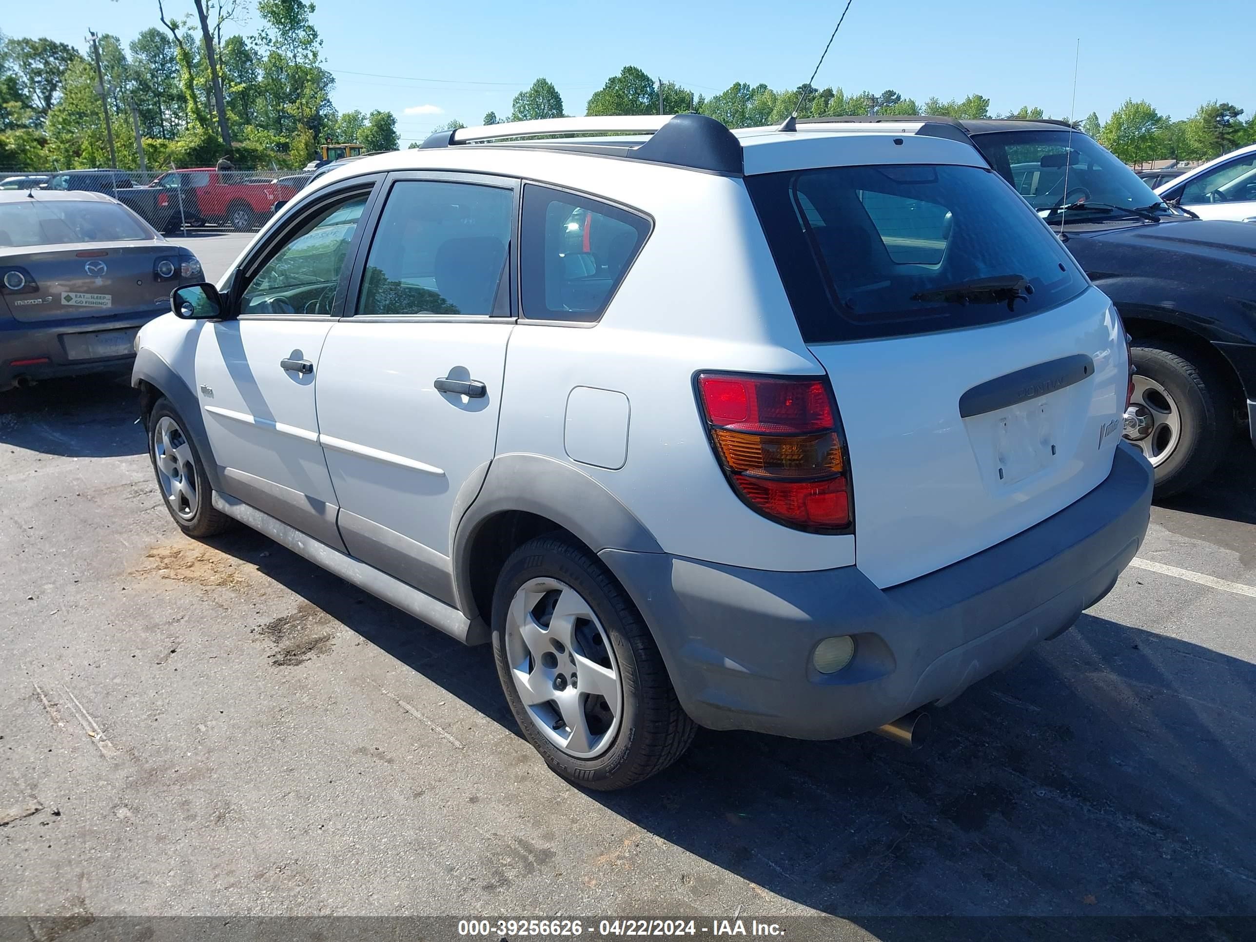 Photo 2 VIN: 5Y2SL65828Z410758 - PONTIAC VIBE 