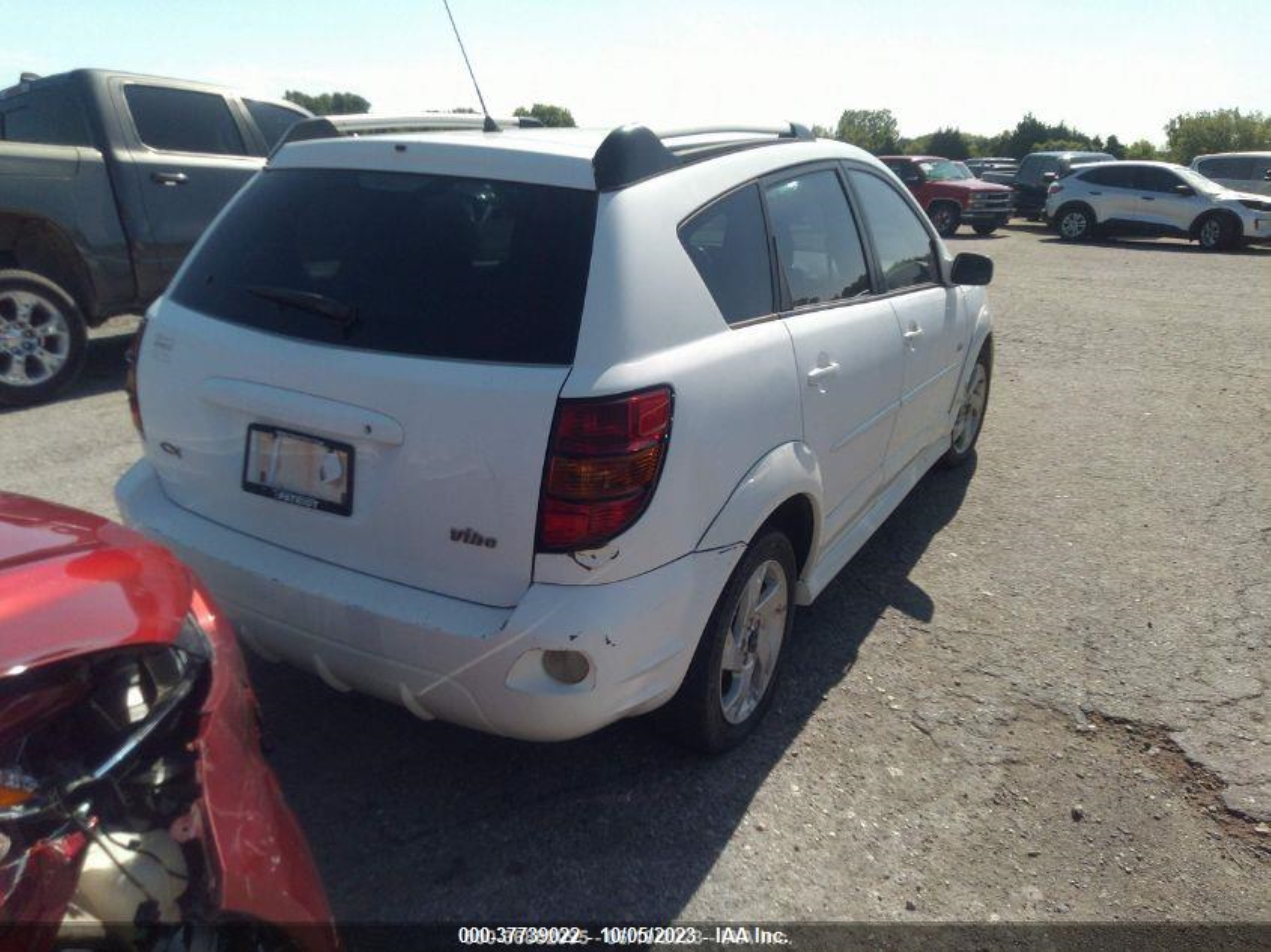 Photo 3 VIN: 5Y2SL65836Z423919 - PONTIAC VIBE 