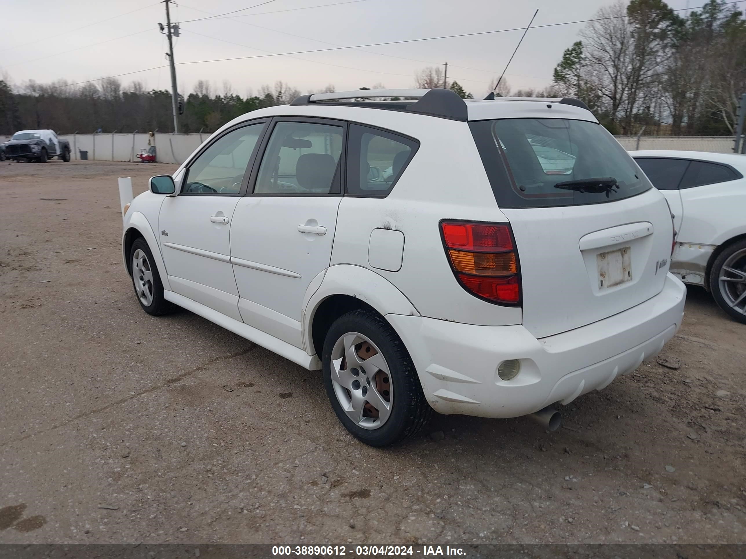 Photo 2 VIN: 5Y2SL65836Z455818 - PONTIAC VIBE 