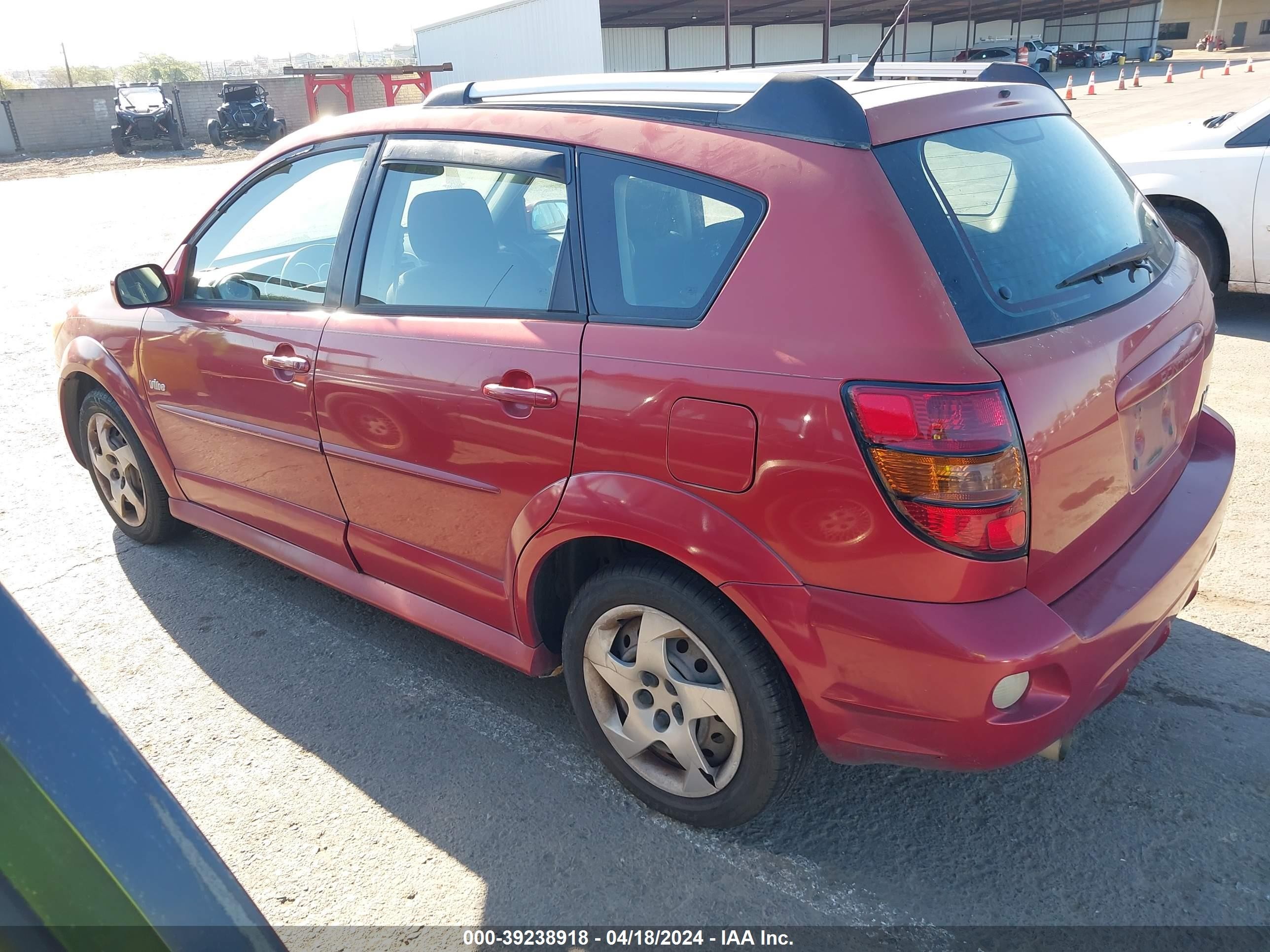 Photo 2 VIN: 5Y2SL65837Z417619 - PONTIAC VIBE 