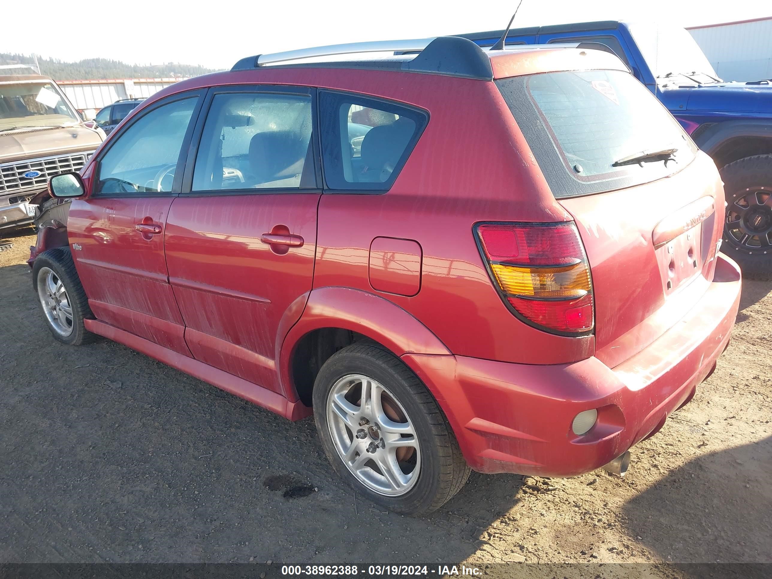 Photo 2 VIN: 5Y2SL65846Z451681 - PONTIAC VIBE 