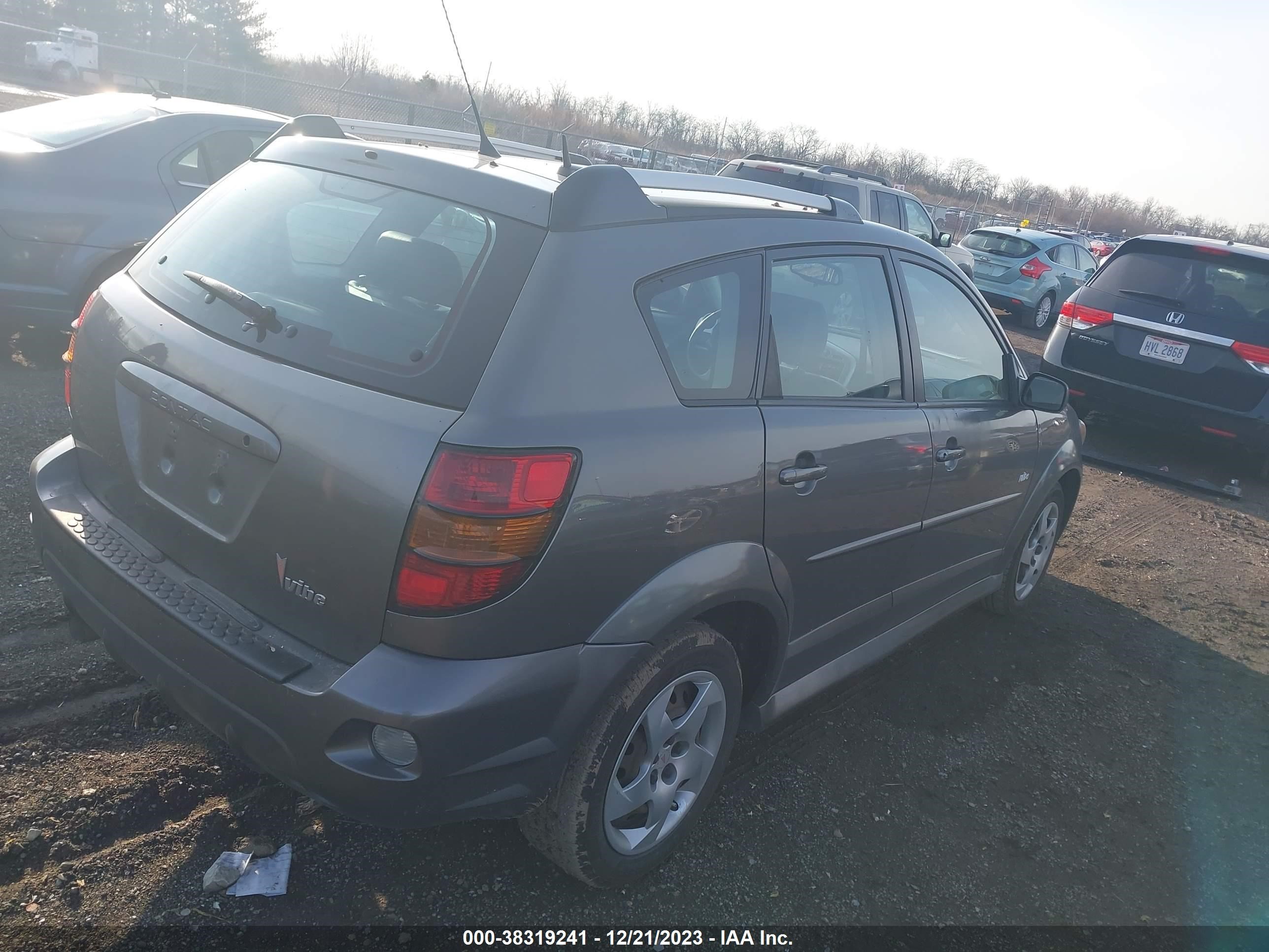 Photo 3 VIN: 5Y2SL65858Z407546 - PONTIAC VIBE 