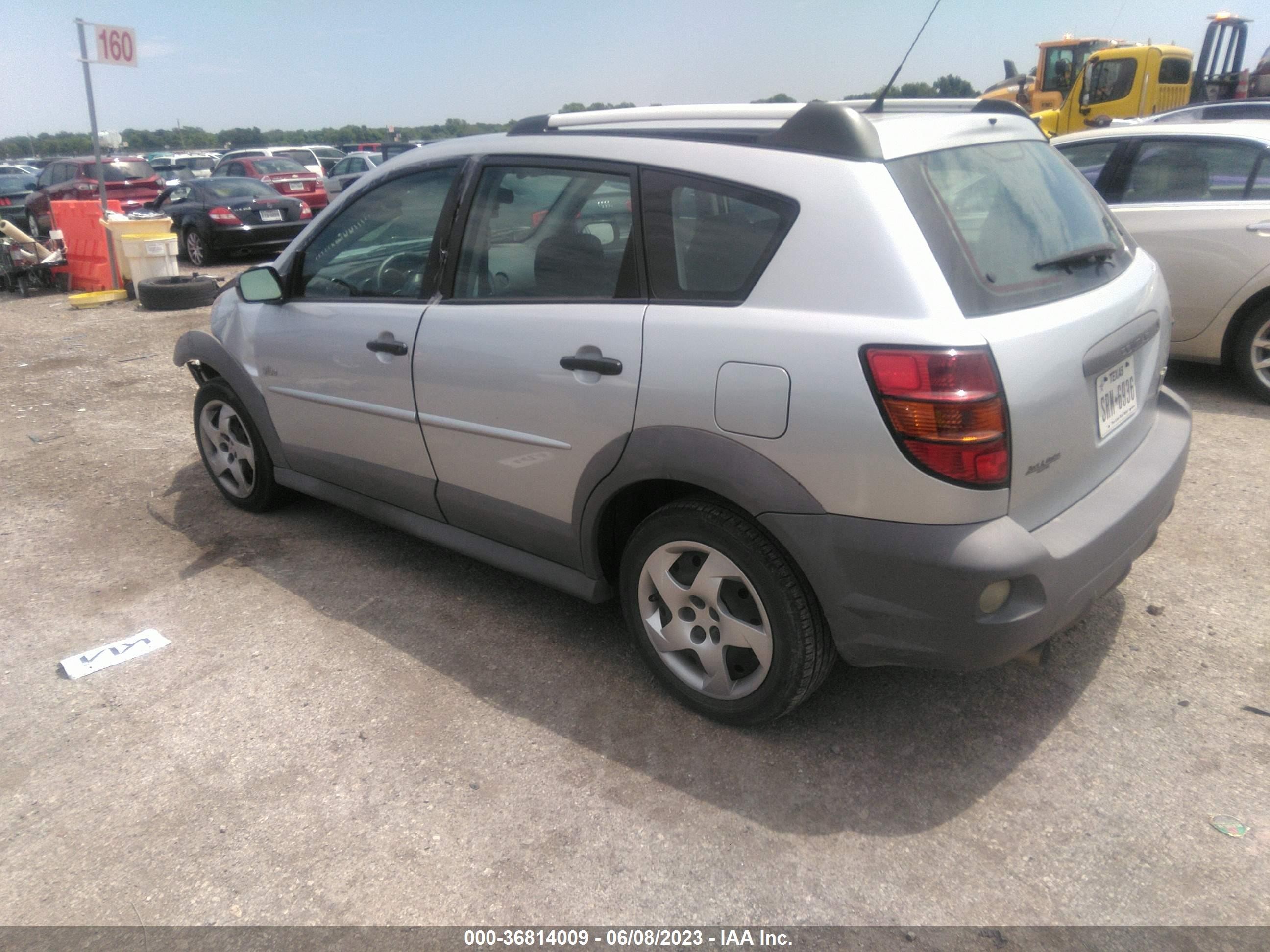 Photo 2 VIN: 5Y2SL65858Z409362 - PONTIAC VIBE 