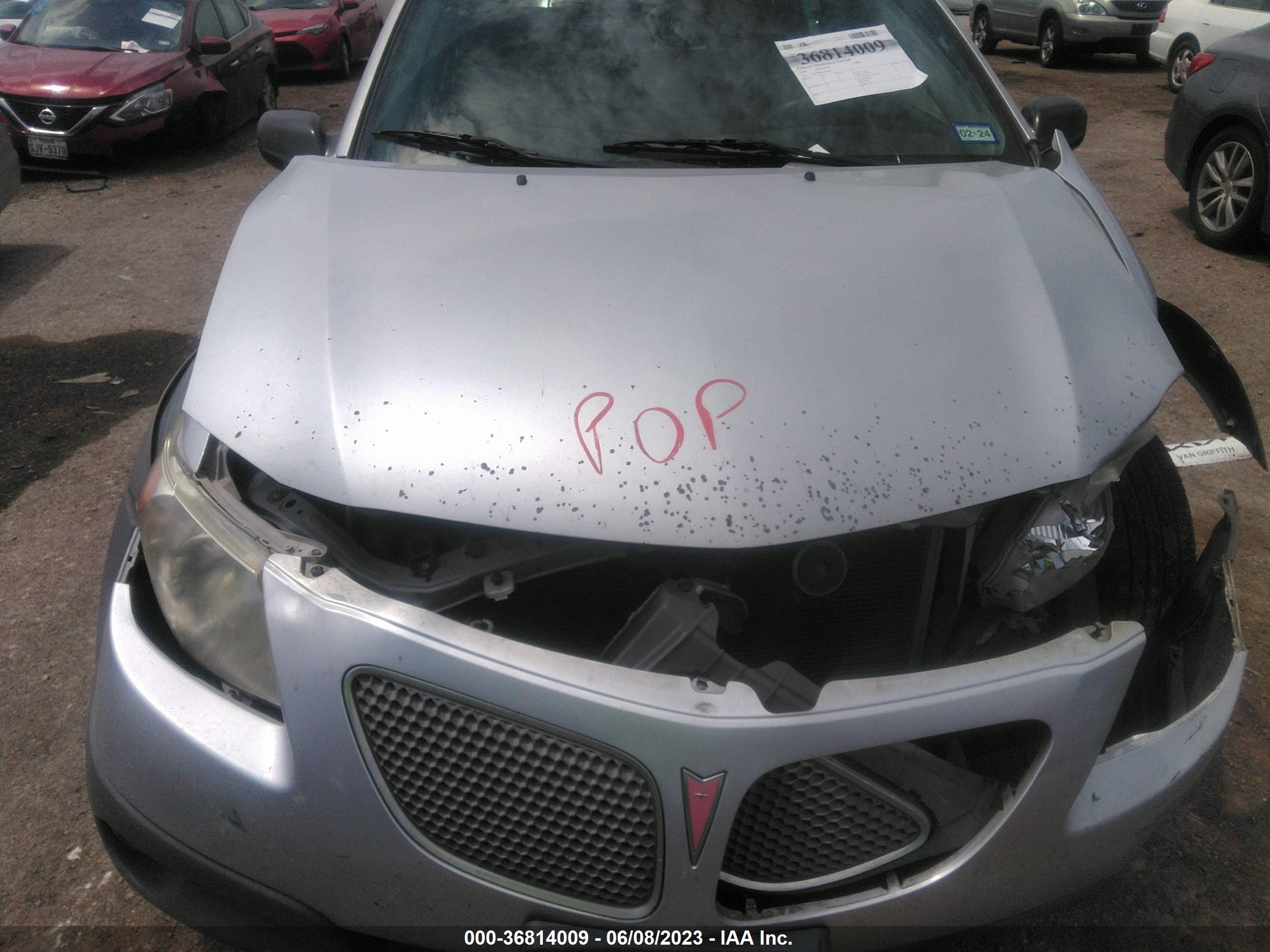 Photo 9 VIN: 5Y2SL65858Z409362 - PONTIAC VIBE 