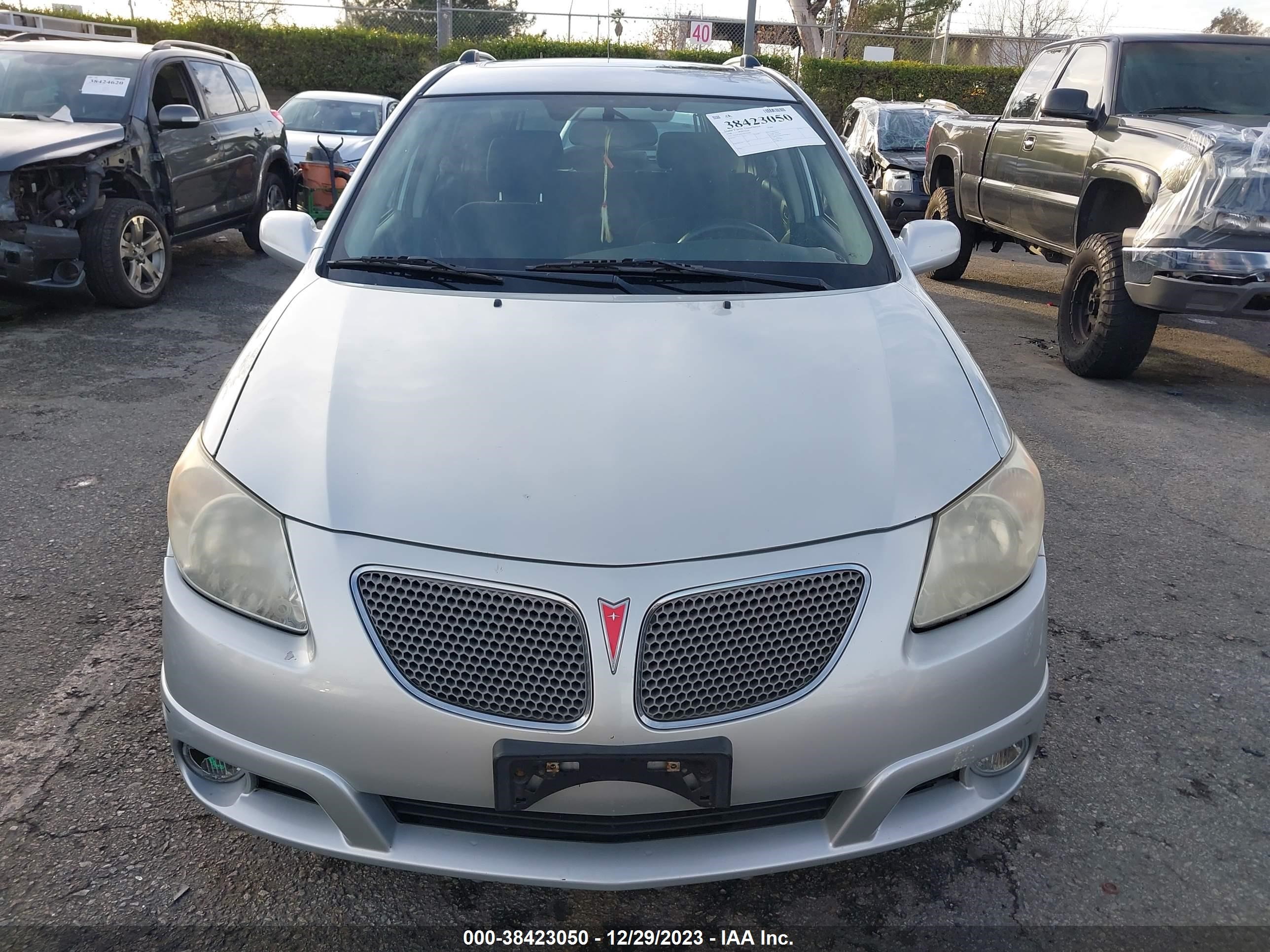 Photo 11 VIN: 5Y2SL65858Z412780 - PONTIAC VIBE 