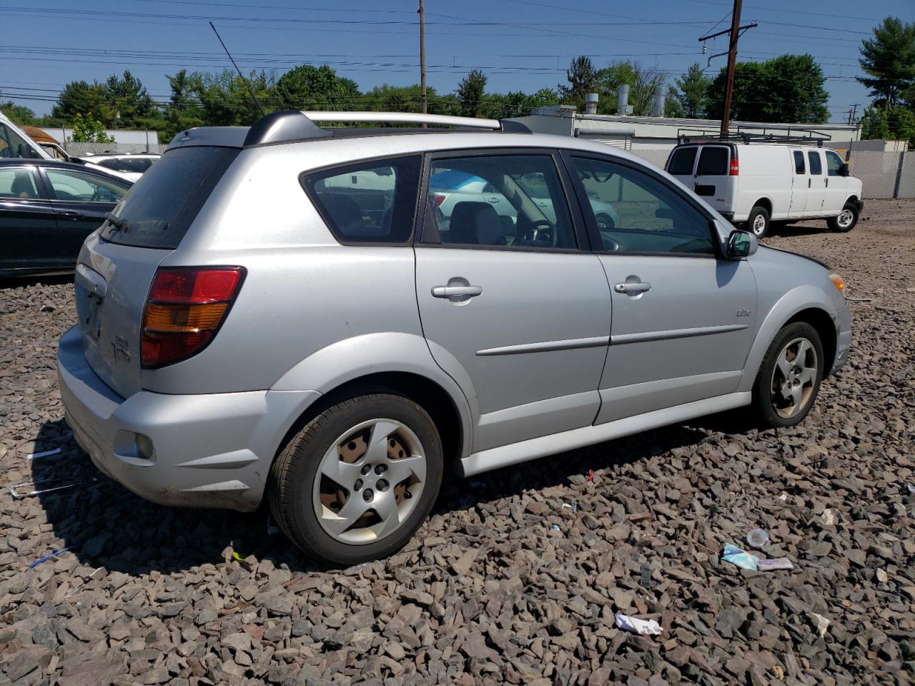 Photo 2 VIN: 5Y2SL65866Z439936 - PONTIAC VIBE 