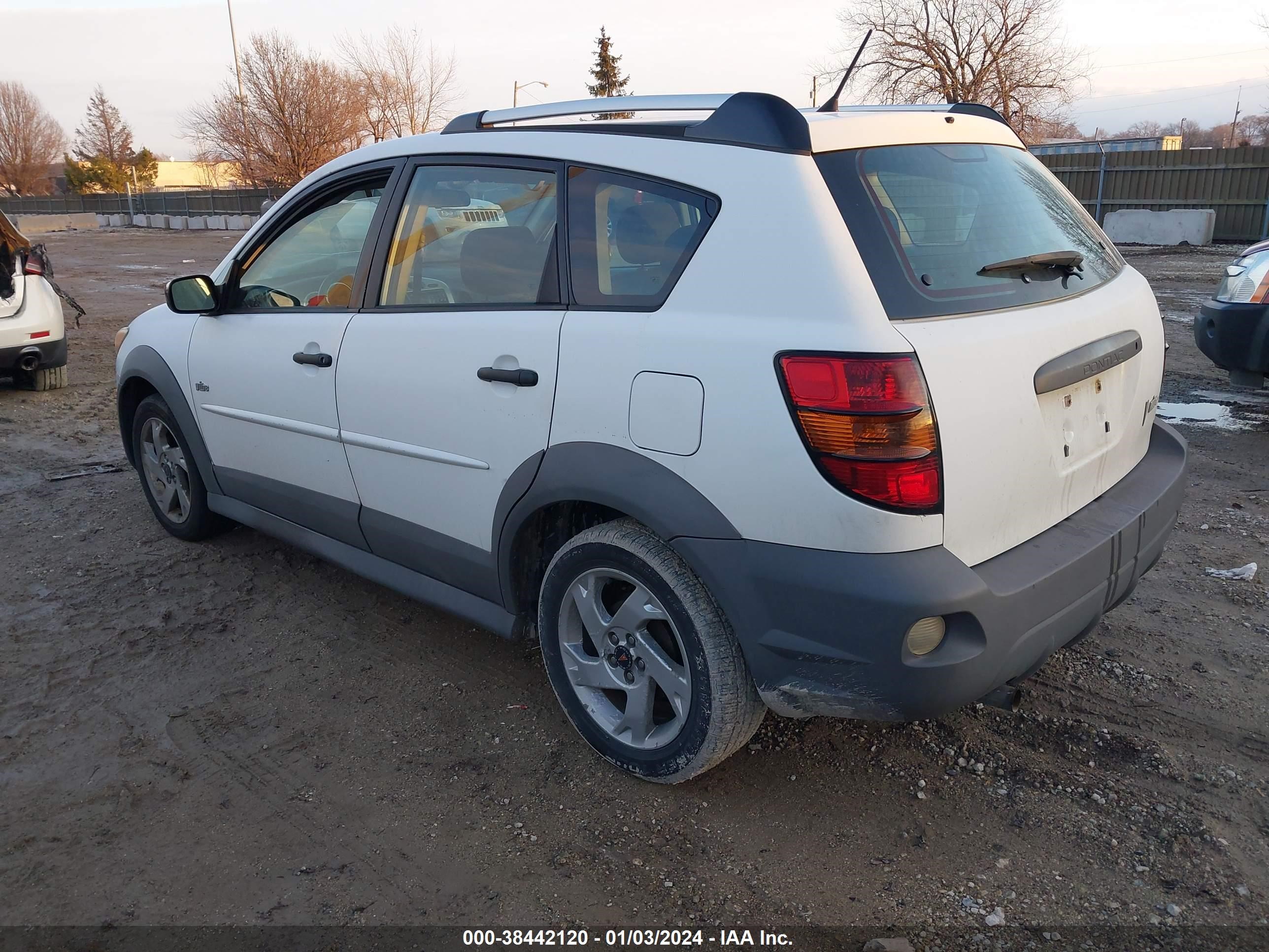 Photo 2 VIN: 5Y2SL65867Z440022 - PONTIAC VIBE 