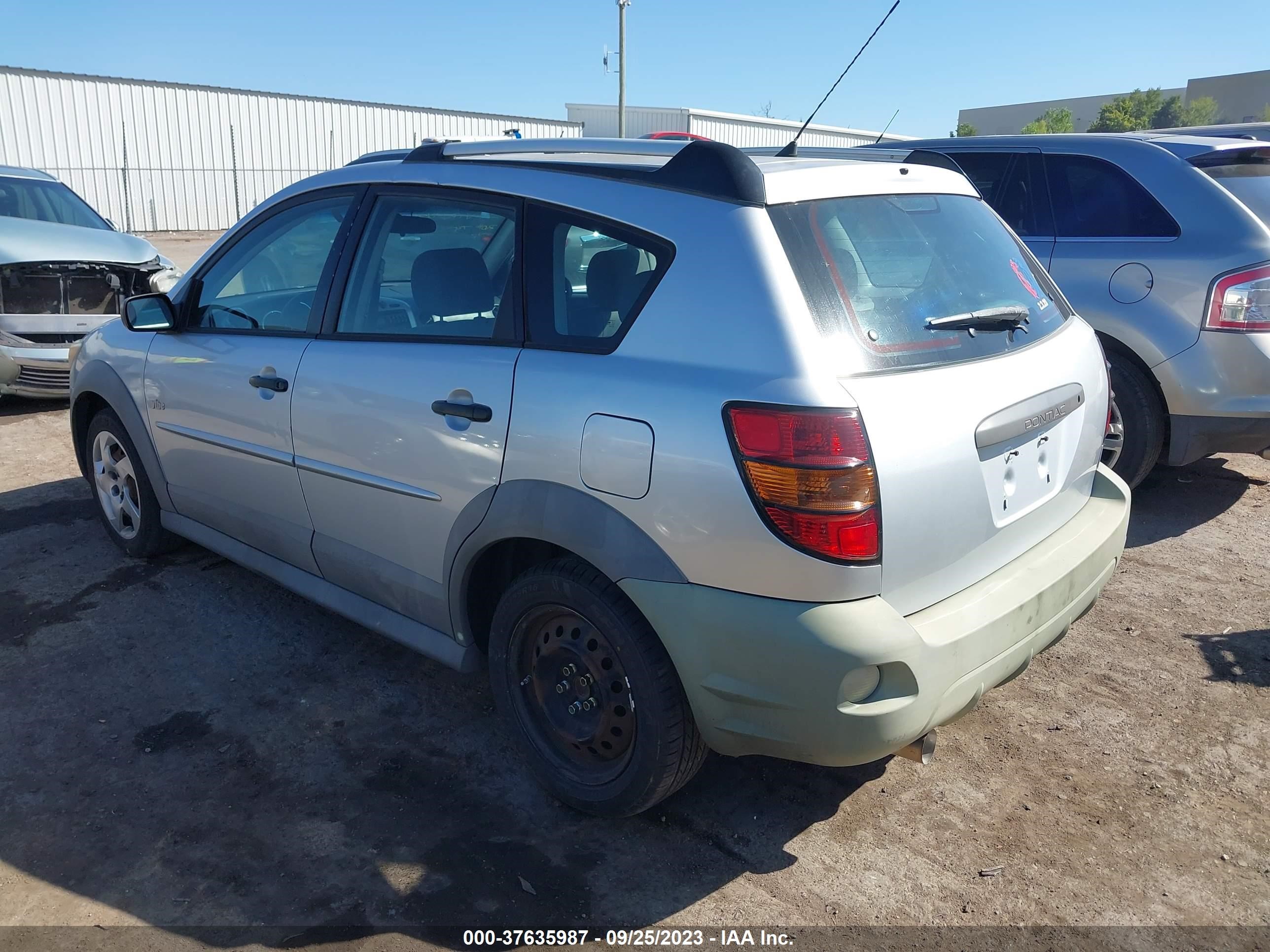 Photo 2 VIN: 5Y2SL65868Z400282 - PONTIAC VIBE 