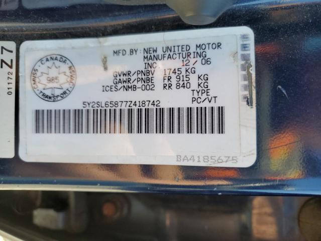 Photo 11 VIN: 5Y2SL65877Z418742 - PONTIAC VIBE 