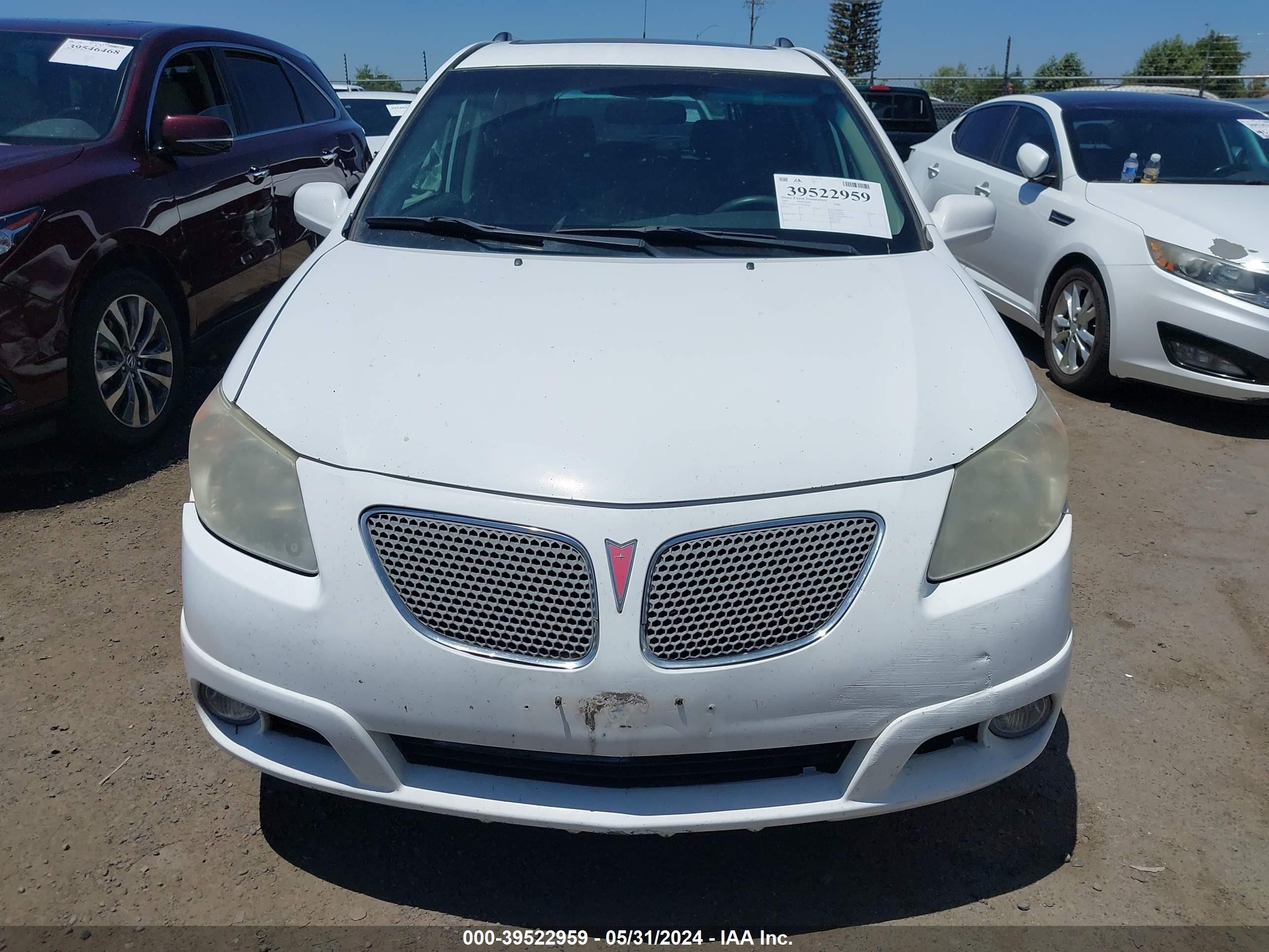 Photo 11 VIN: 5Y2SL65877Z439560 - PONTIAC VIBE 