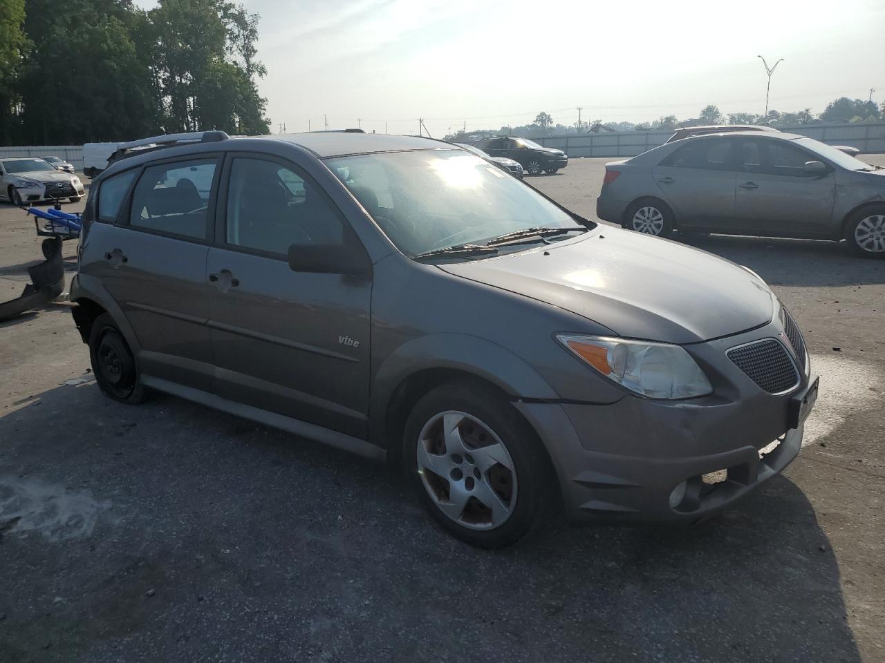 Photo 3 VIN: 5Y2SL65878Z412604 - PONTIAC VIBE 