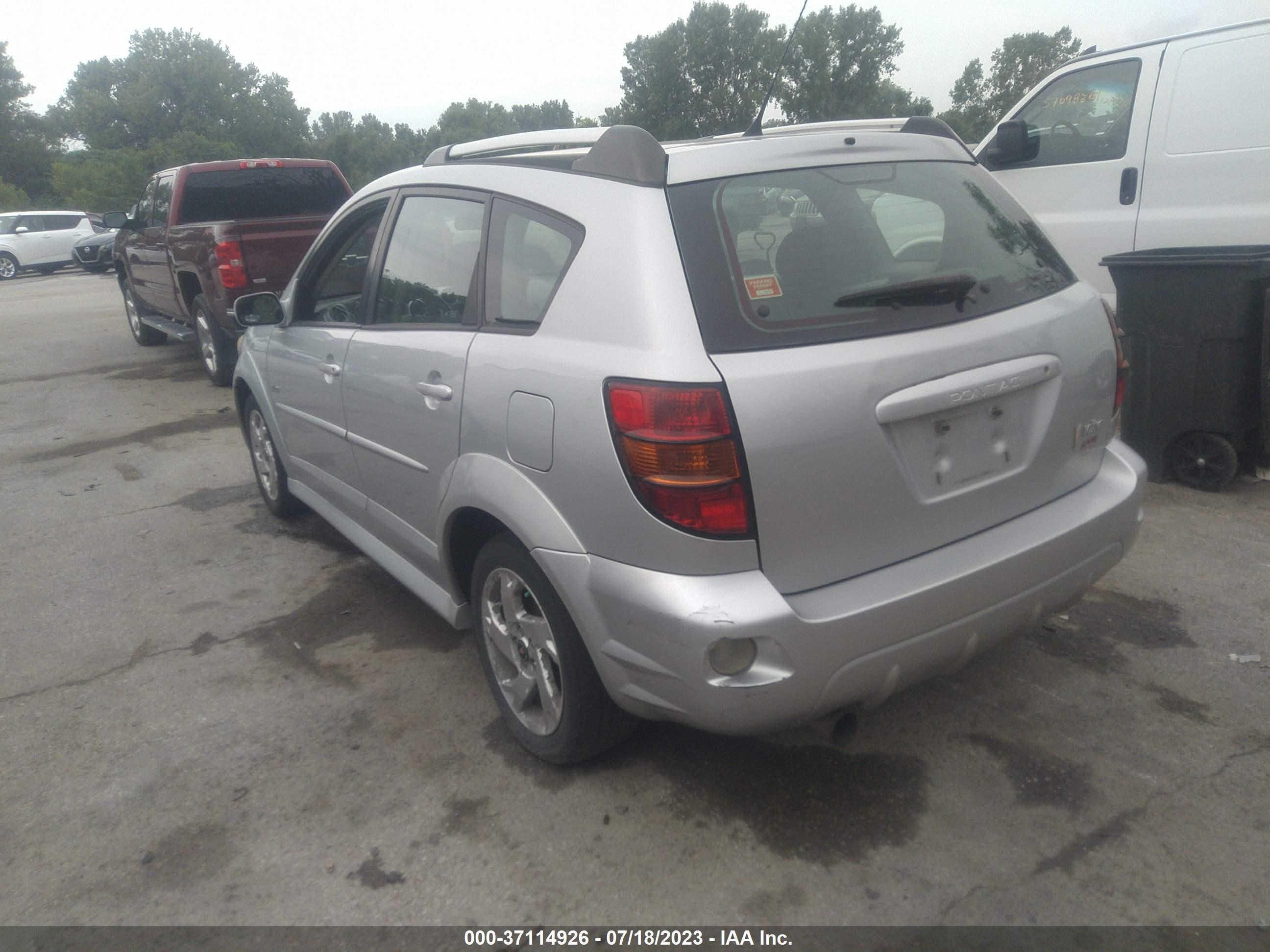 Photo 2 VIN: 5Y2SL65886Z422829 - PONTIAC VIBE 