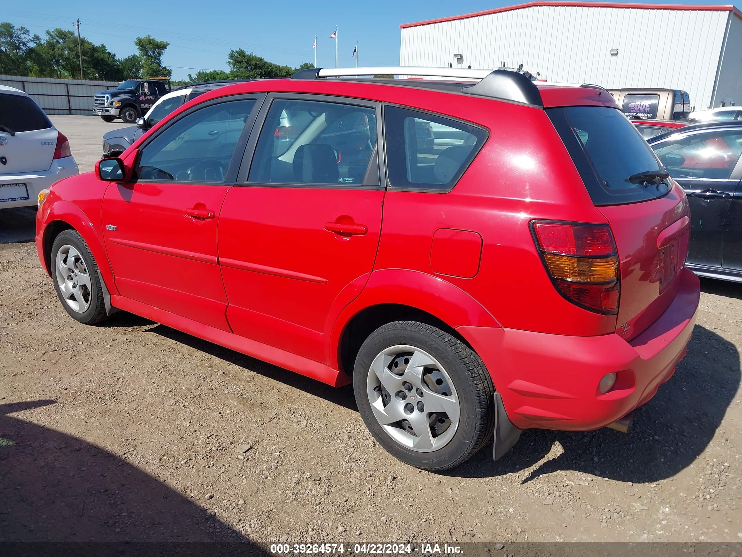 Photo 2 VIN: 5Y2SL65886Z461467 - PONTIAC VIBE 