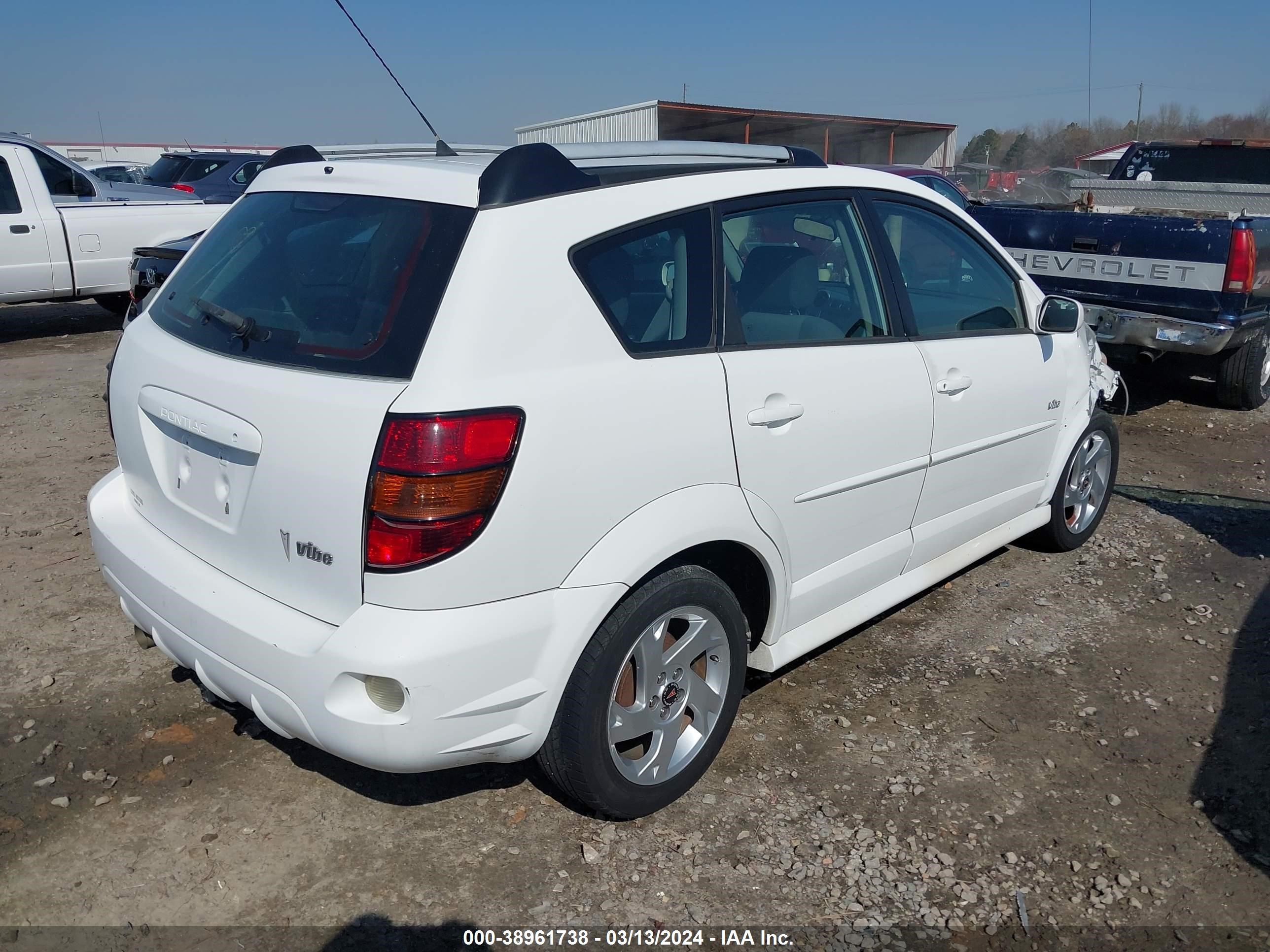 Photo 3 VIN: 5Y2SL65887Z426641 - PONTIAC VIBE 