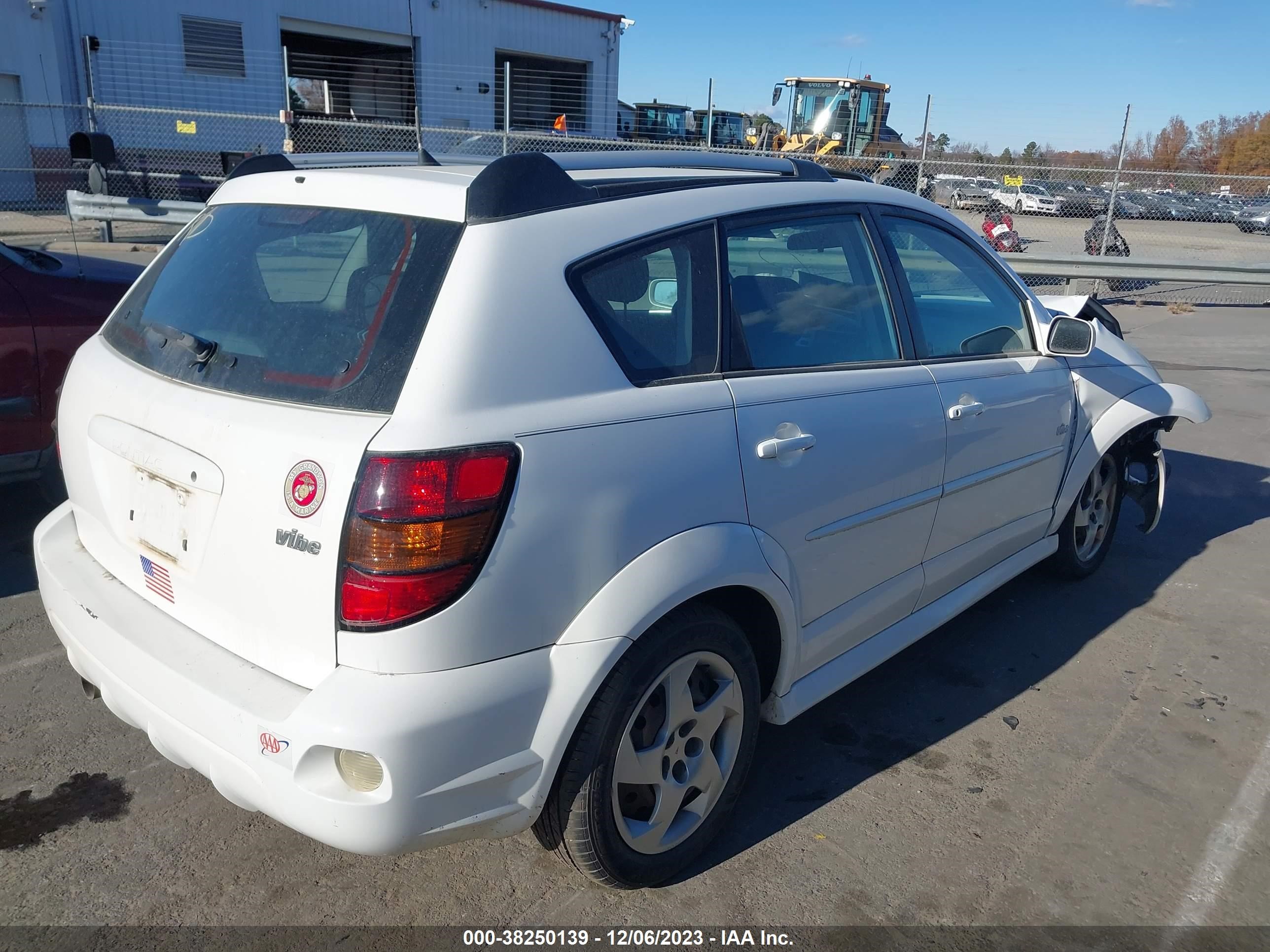 Photo 4 VIN: 5Y2SL65896Z430258 - PONTIAC VIBE 