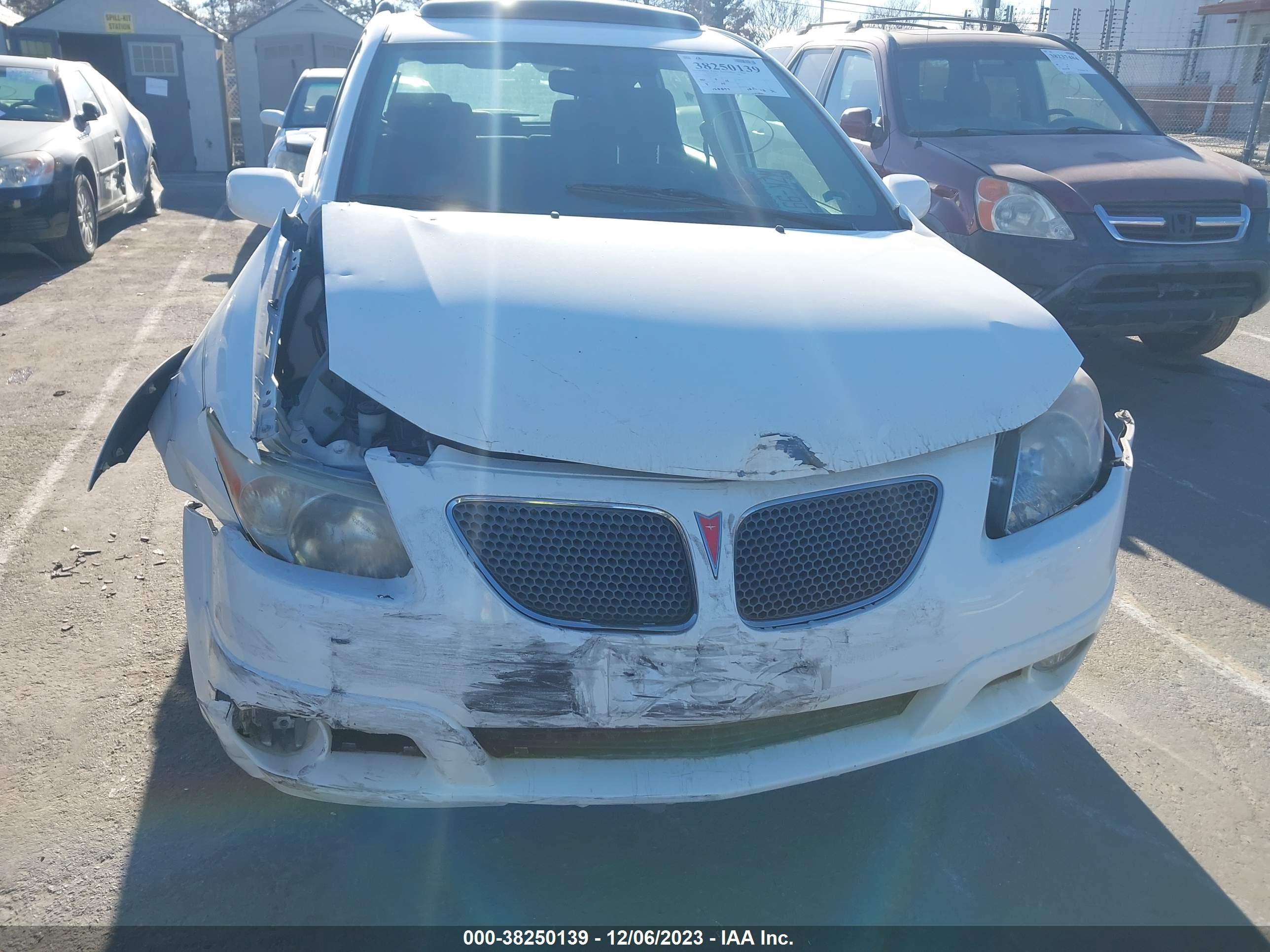 Photo 6 VIN: 5Y2SL65896Z430258 - PONTIAC VIBE 