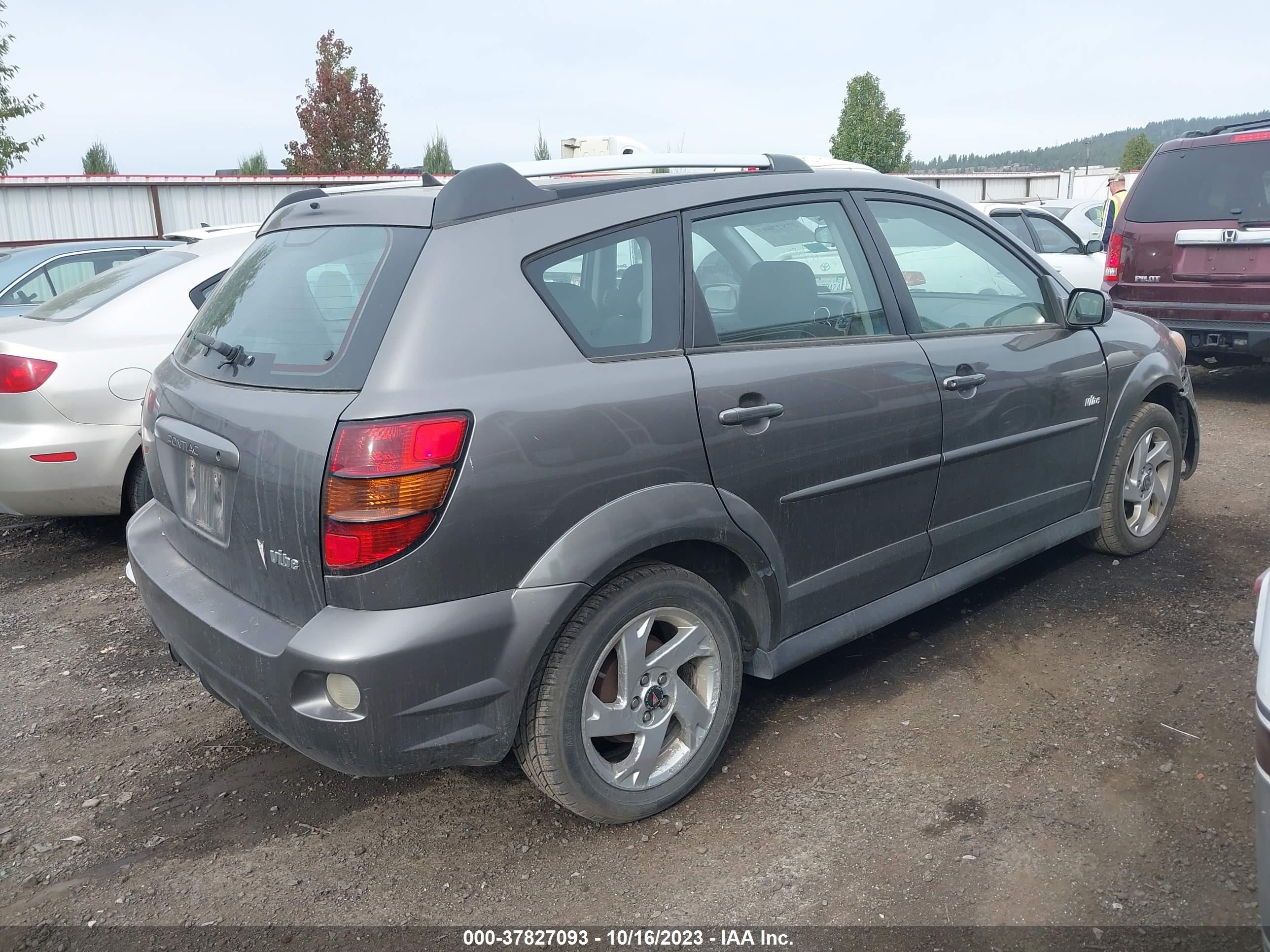 Photo 3 VIN: 5Y2SL65897Z429158 - PONTIAC VIBE 