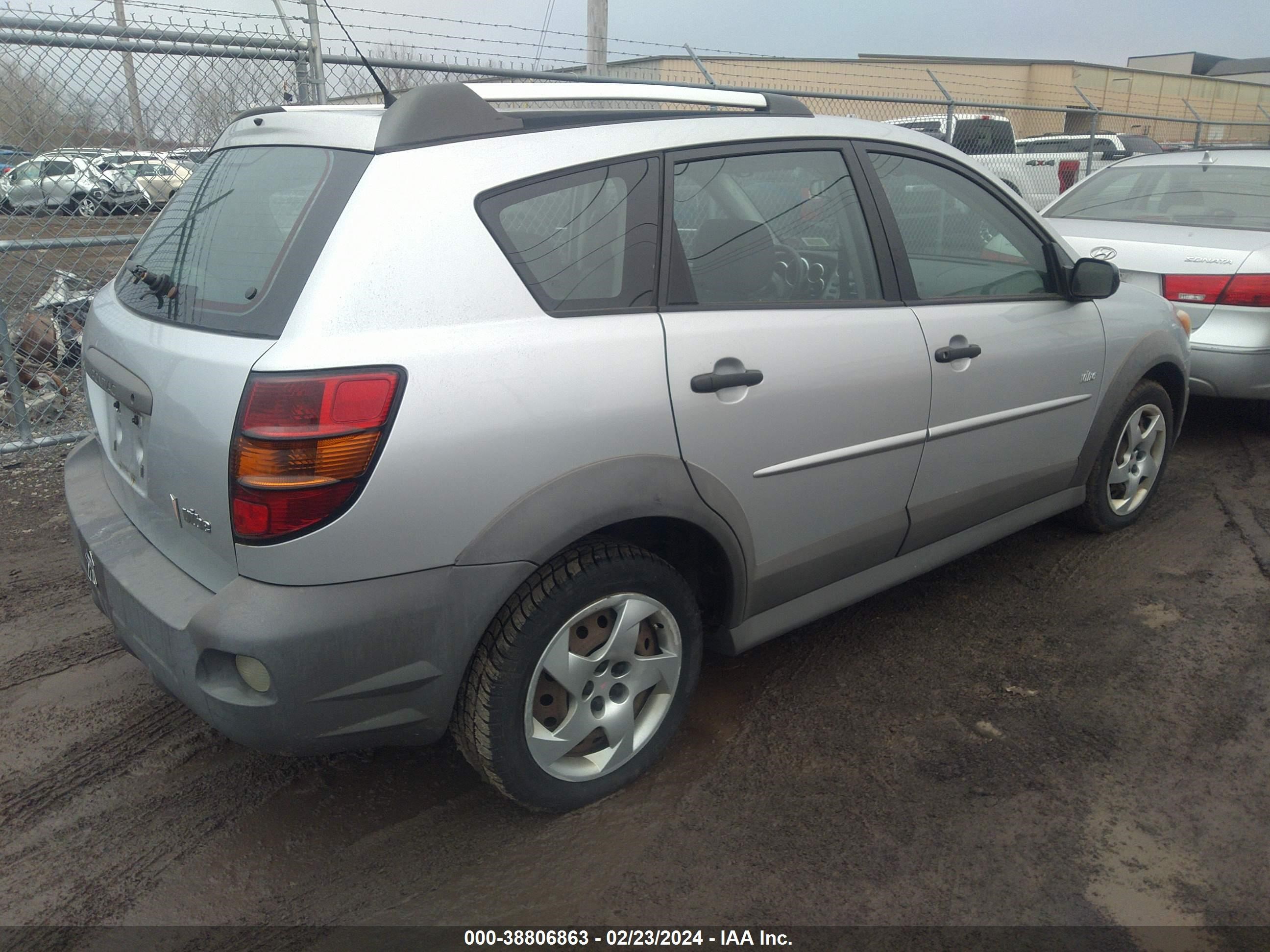 Photo 3 VIN: 5Y2SL65898Z414340 - PONTIAC VIBE 