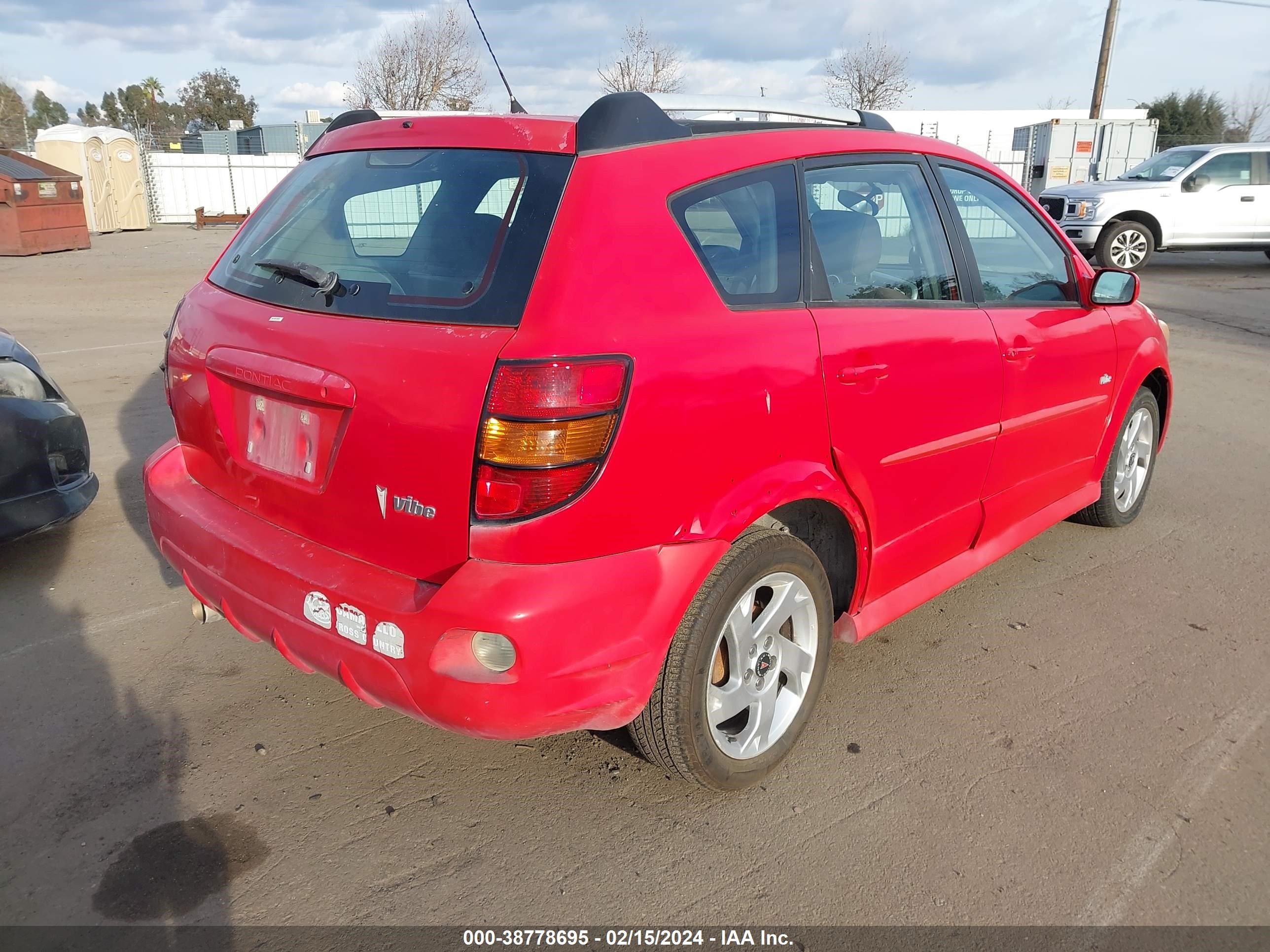 Photo 3 VIN: 5Y2SL658X6Z426252 - PONTIAC VIBE 