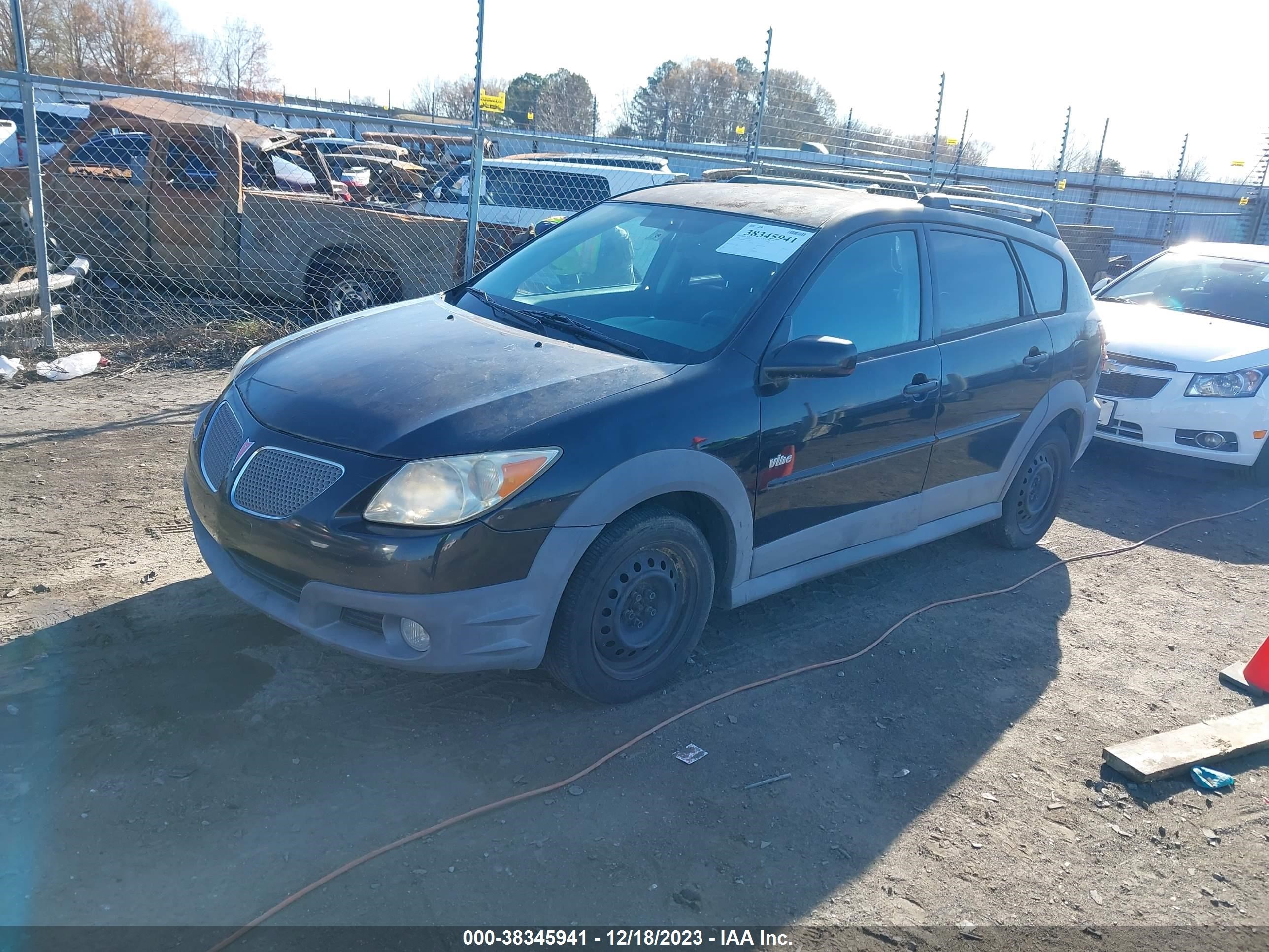 Photo 1 VIN: 5Y2SL658X6Z437736 - PONTIAC VIBE 