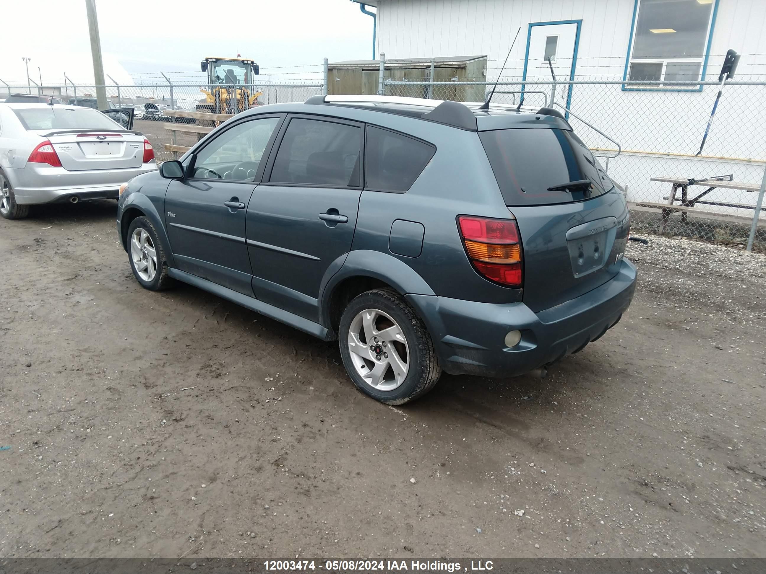 Photo 2 VIN: 5Y2SL658X6Z453628 - PONTIAC VIBE 