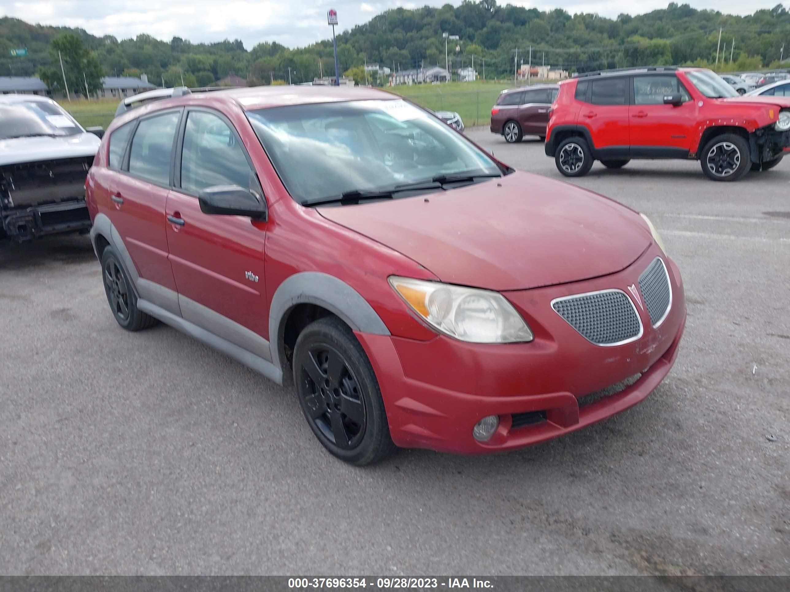 Photo 1 VIN: 5Y2SL658X7Z430139 - PONTIAC VIBE 