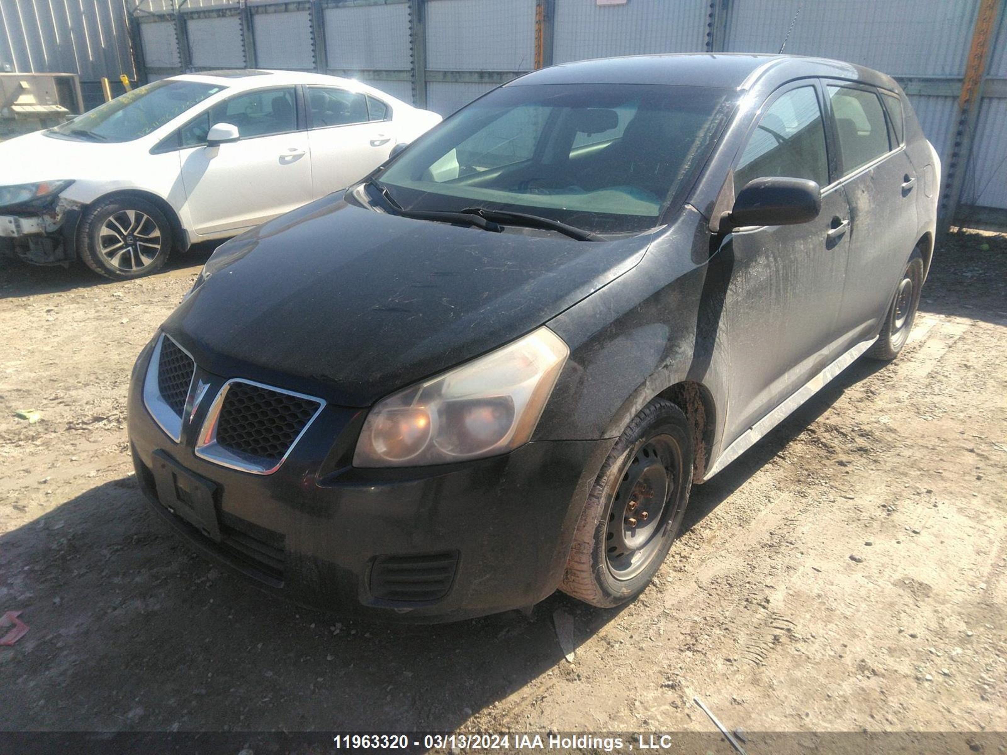 Photo 1 VIN: 5Y2SL670X9Z475155 - PONTIAC VIBE 