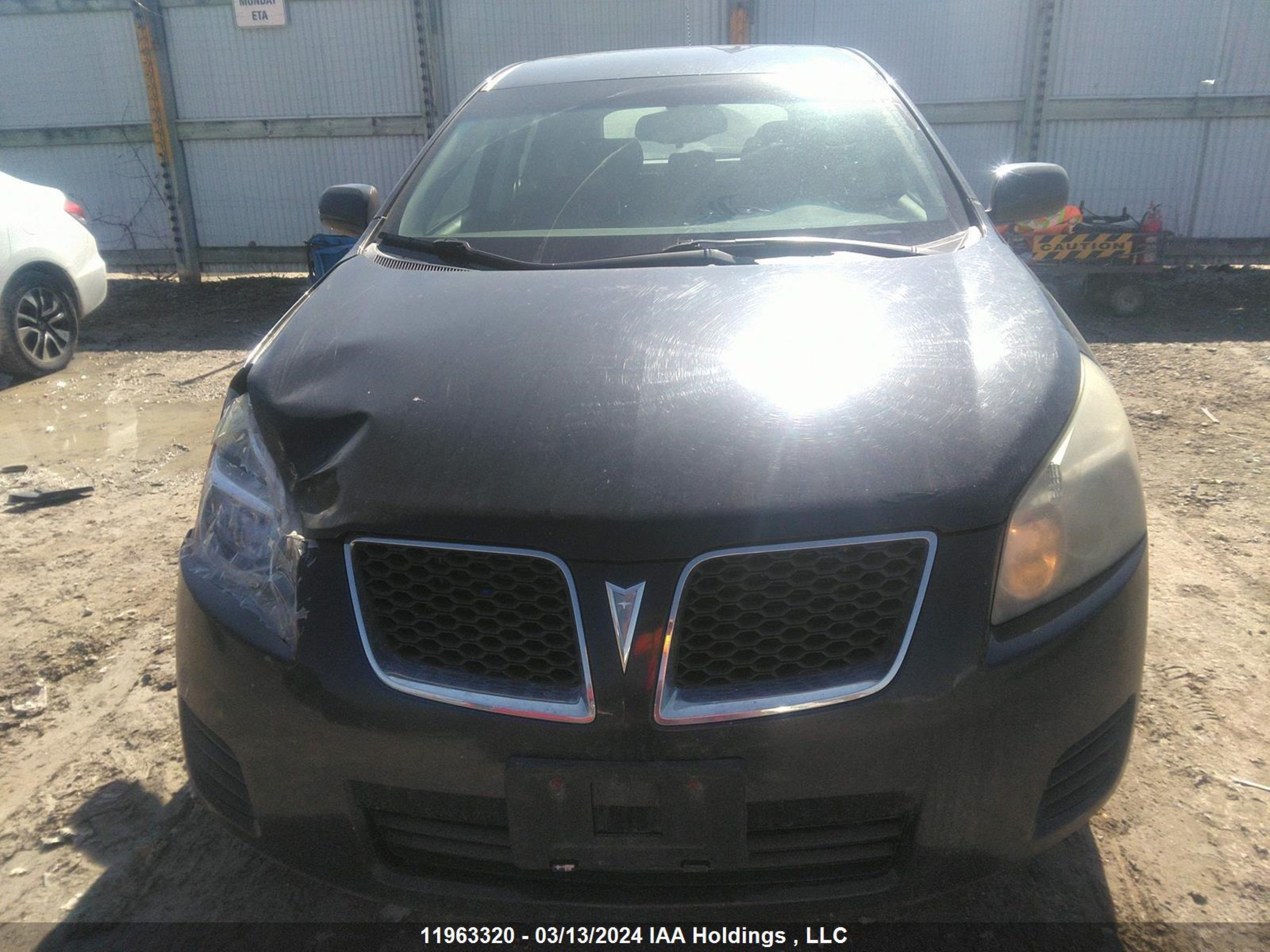 Photo 11 VIN: 5Y2SL670X9Z475155 - PONTIAC VIBE 