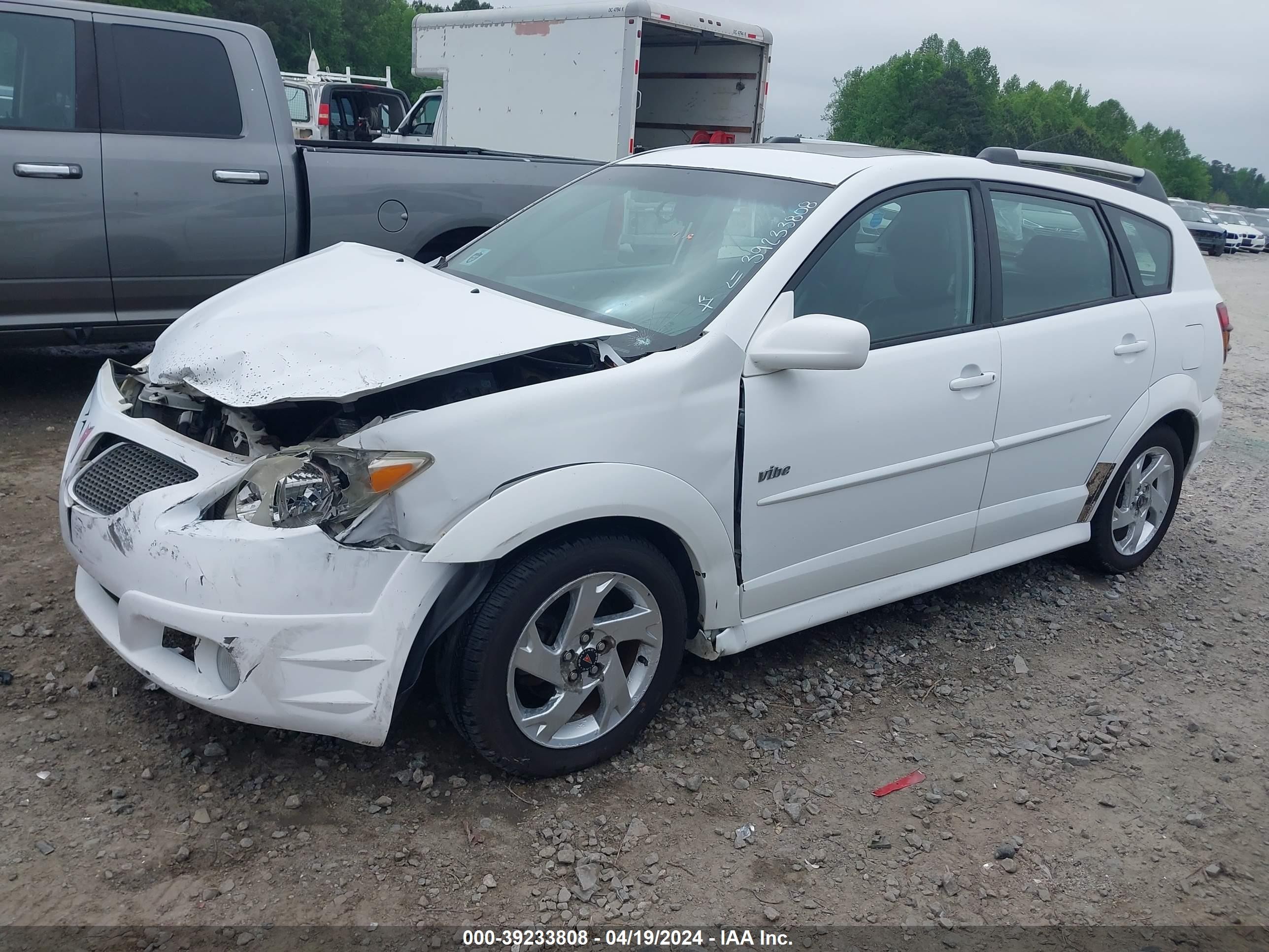 Photo 1 VIN: 5Y2SL67806Z413331 - PONTIAC VIBE 