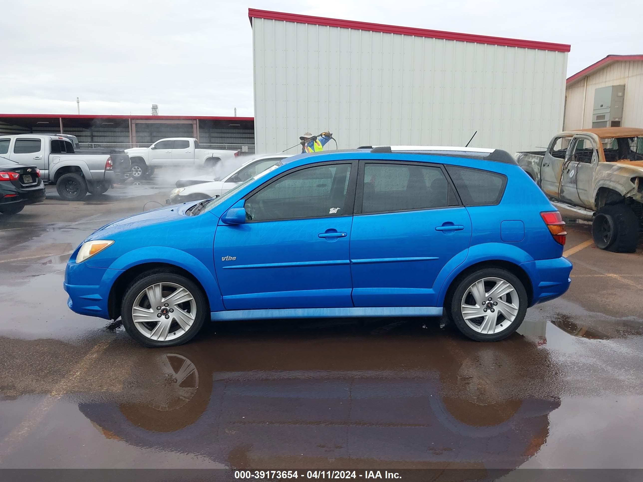 Photo 13 VIN: 5Y2SL67847Z418288 - PONTIAC VIBE 