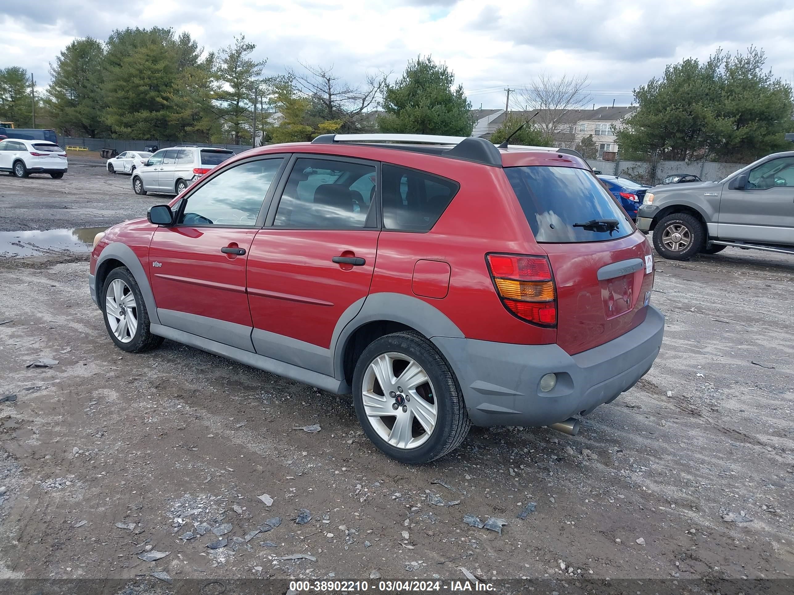 Photo 2 VIN: 5Y2SL67867Z439658 - PONTIAC VIBE 