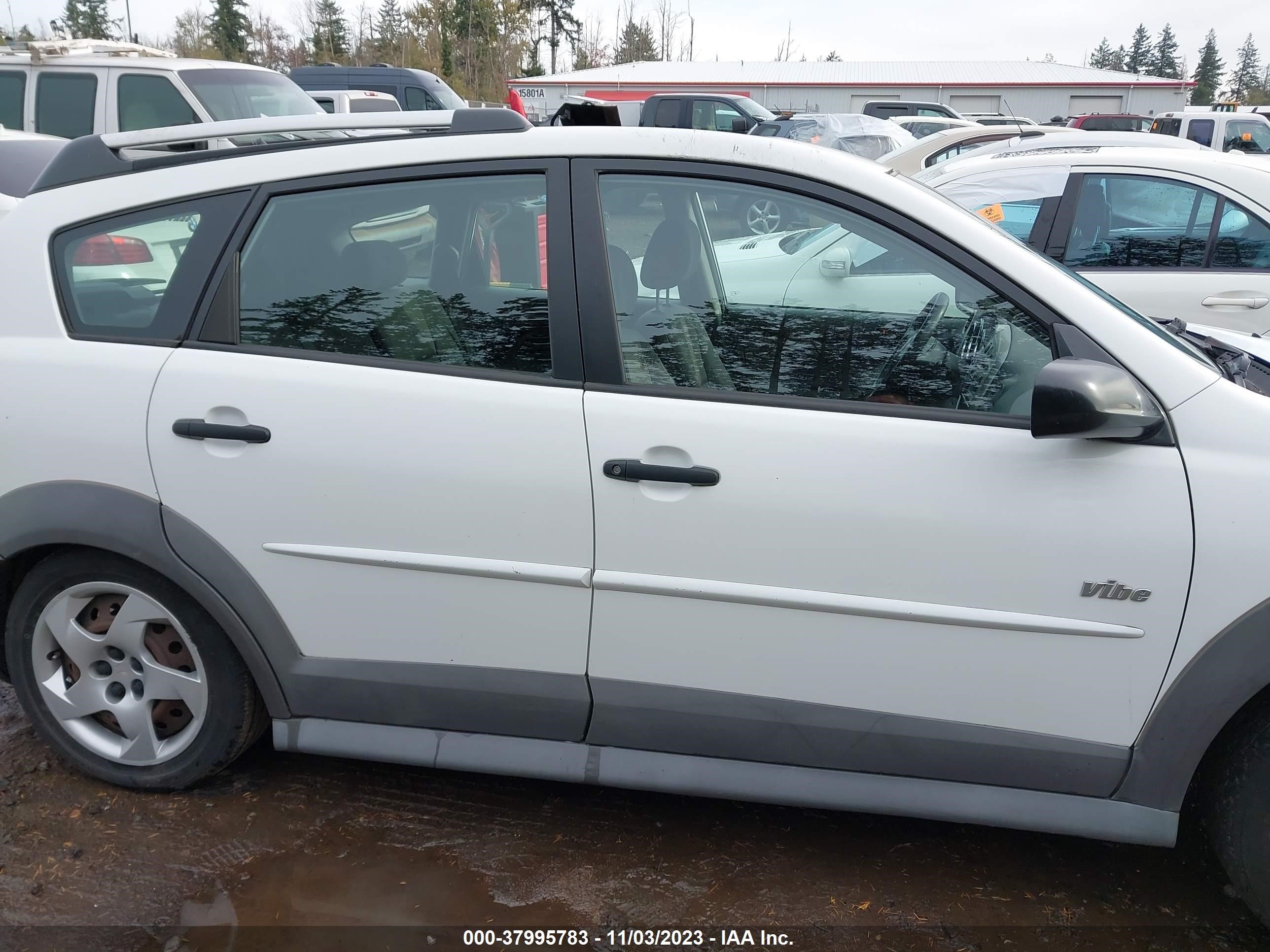 Photo 12 VIN: 5Y2SL67878Z419128 - PONTIAC VIBE 