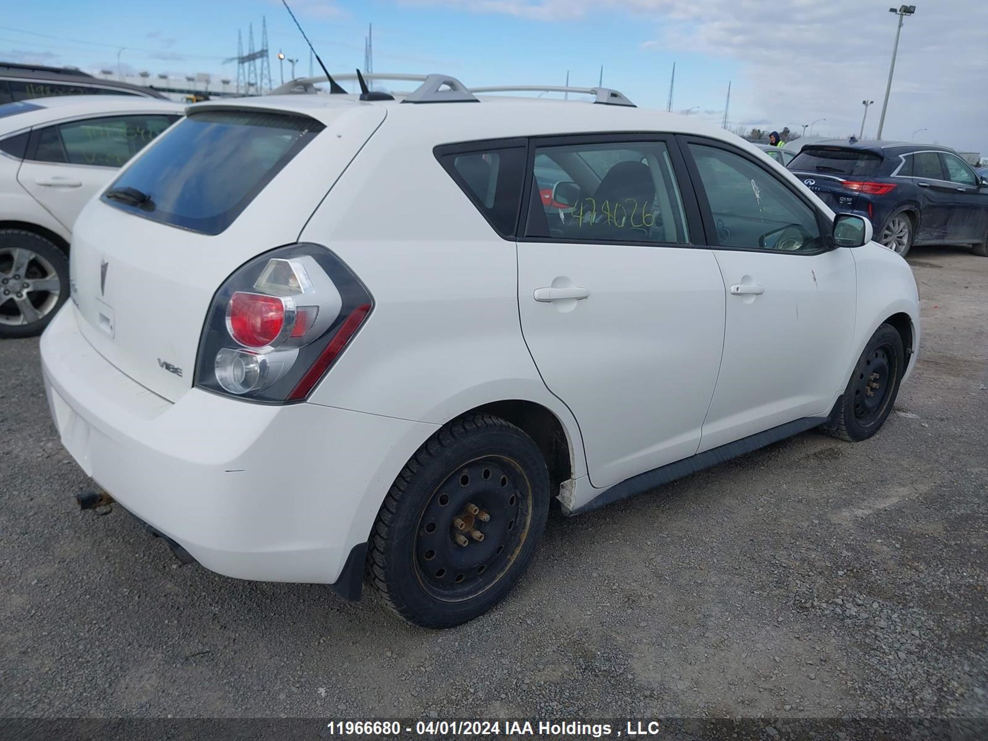 Photo 3 VIN: 5Y2SL67889Z474026 - PONTIAC VIBE 