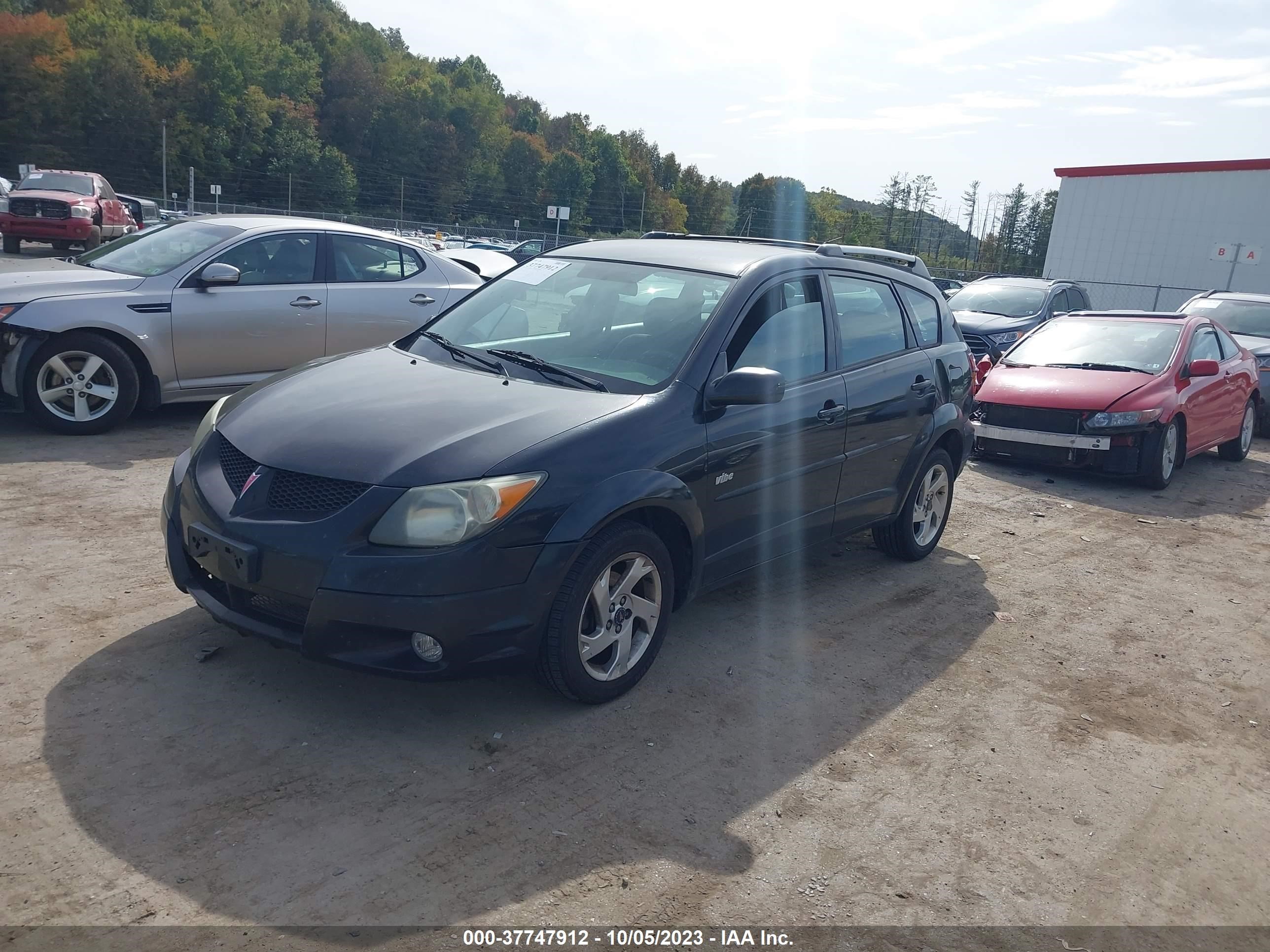 Photo 1 VIN: 5Y2SM62824Z451595 - PONTIAC VIBE 