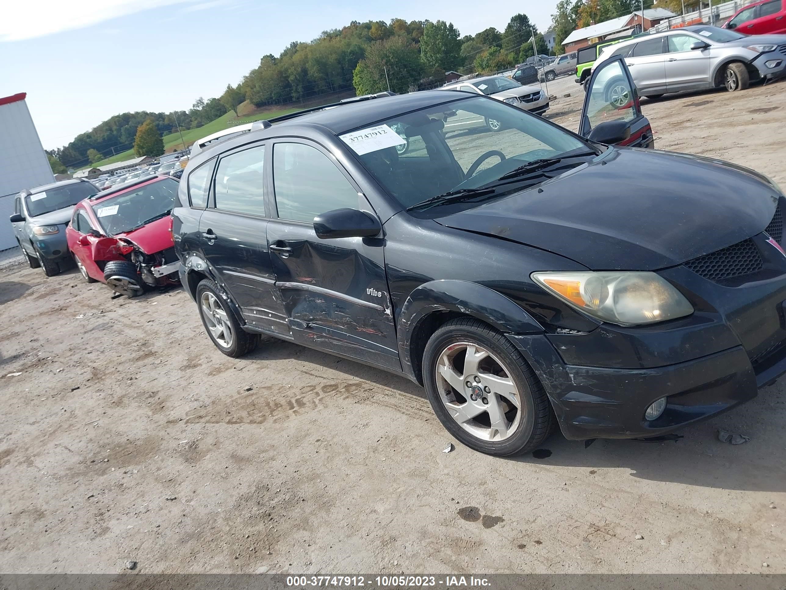 Photo 5 VIN: 5Y2SM62824Z451595 - PONTIAC VIBE 