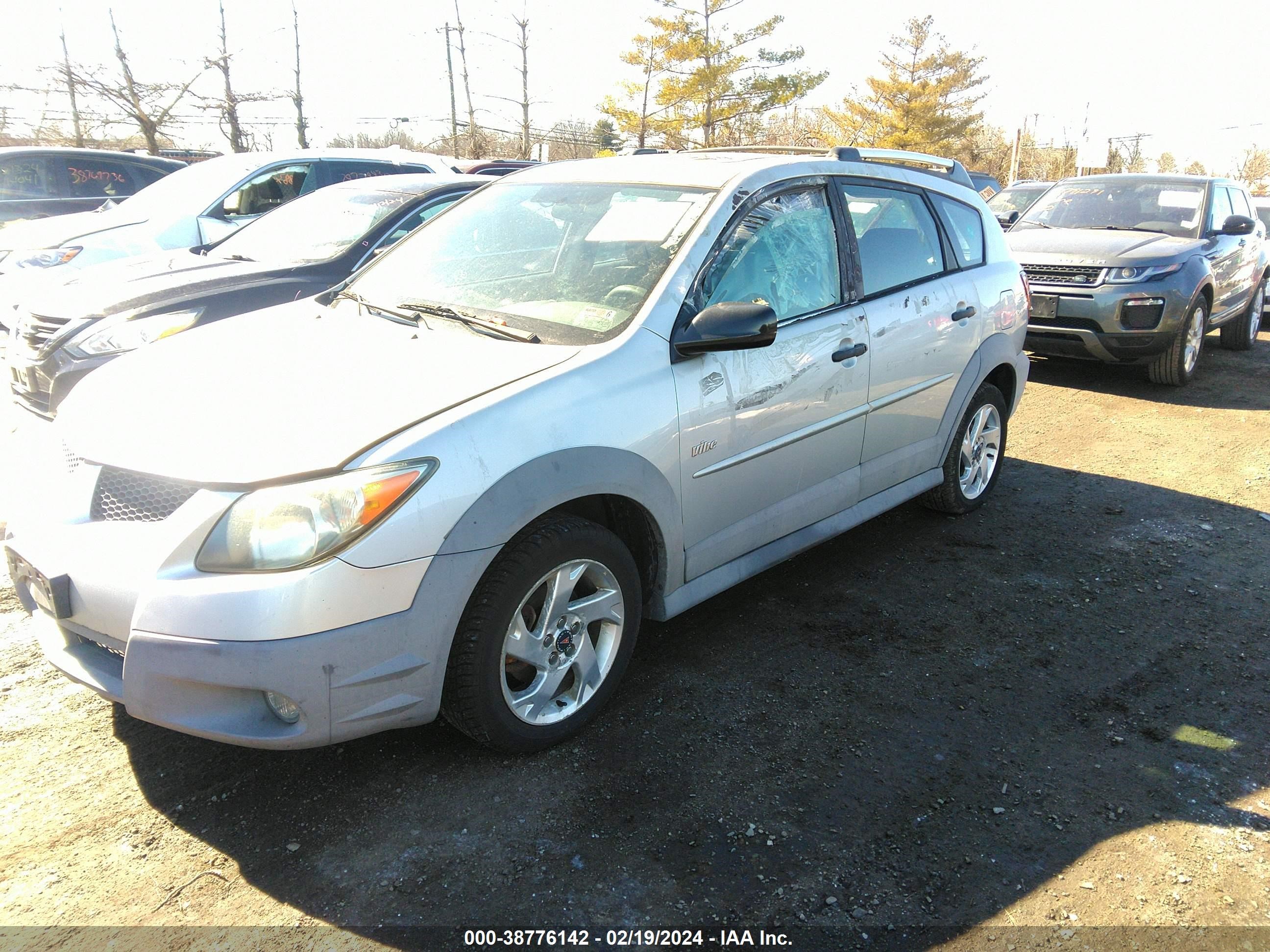 Photo 1 VIN: 5Y2SM62844Z467961 - PONTIAC VIBE 