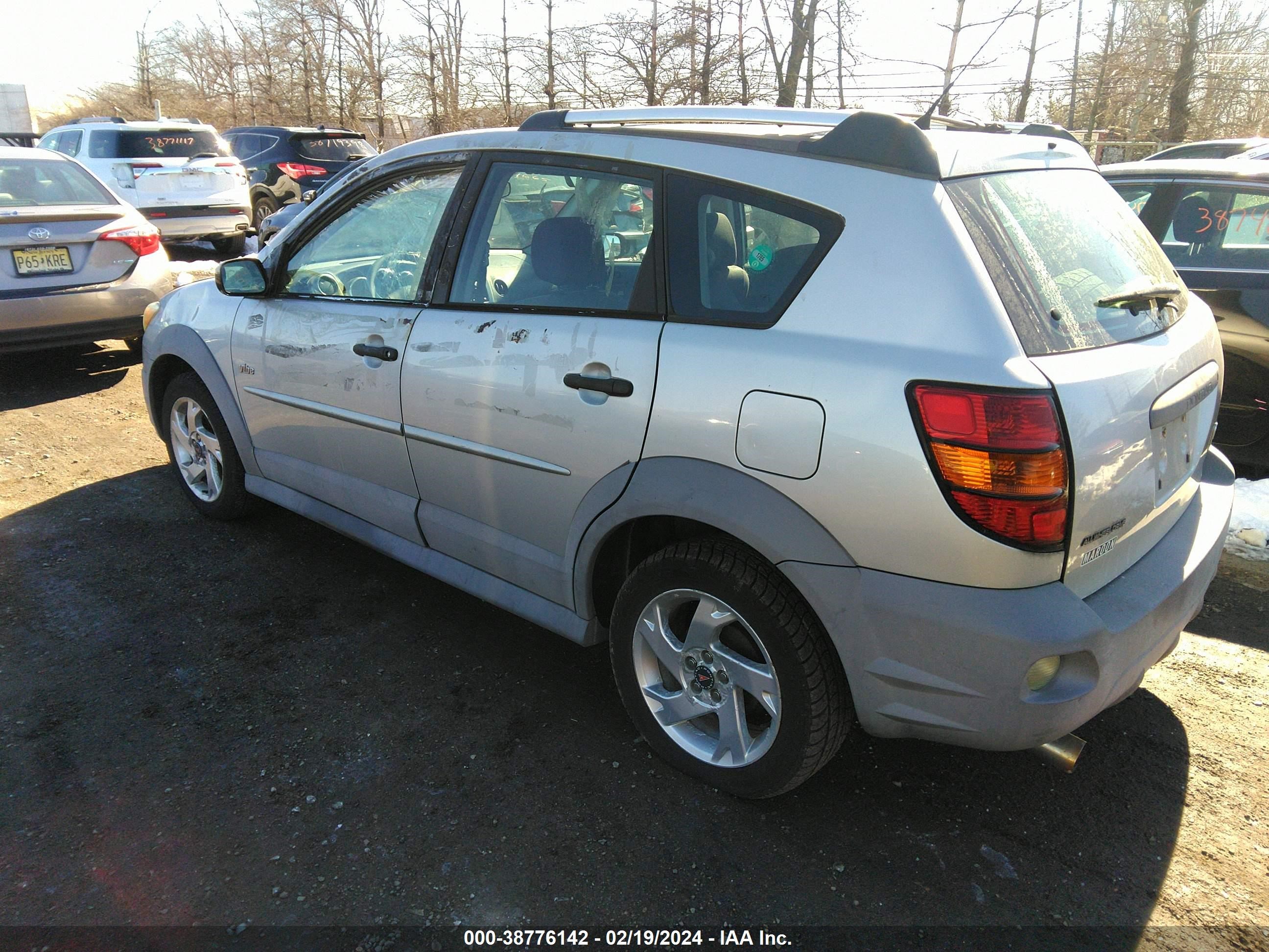 Photo 2 VIN: 5Y2SM62844Z467961 - PONTIAC VIBE 