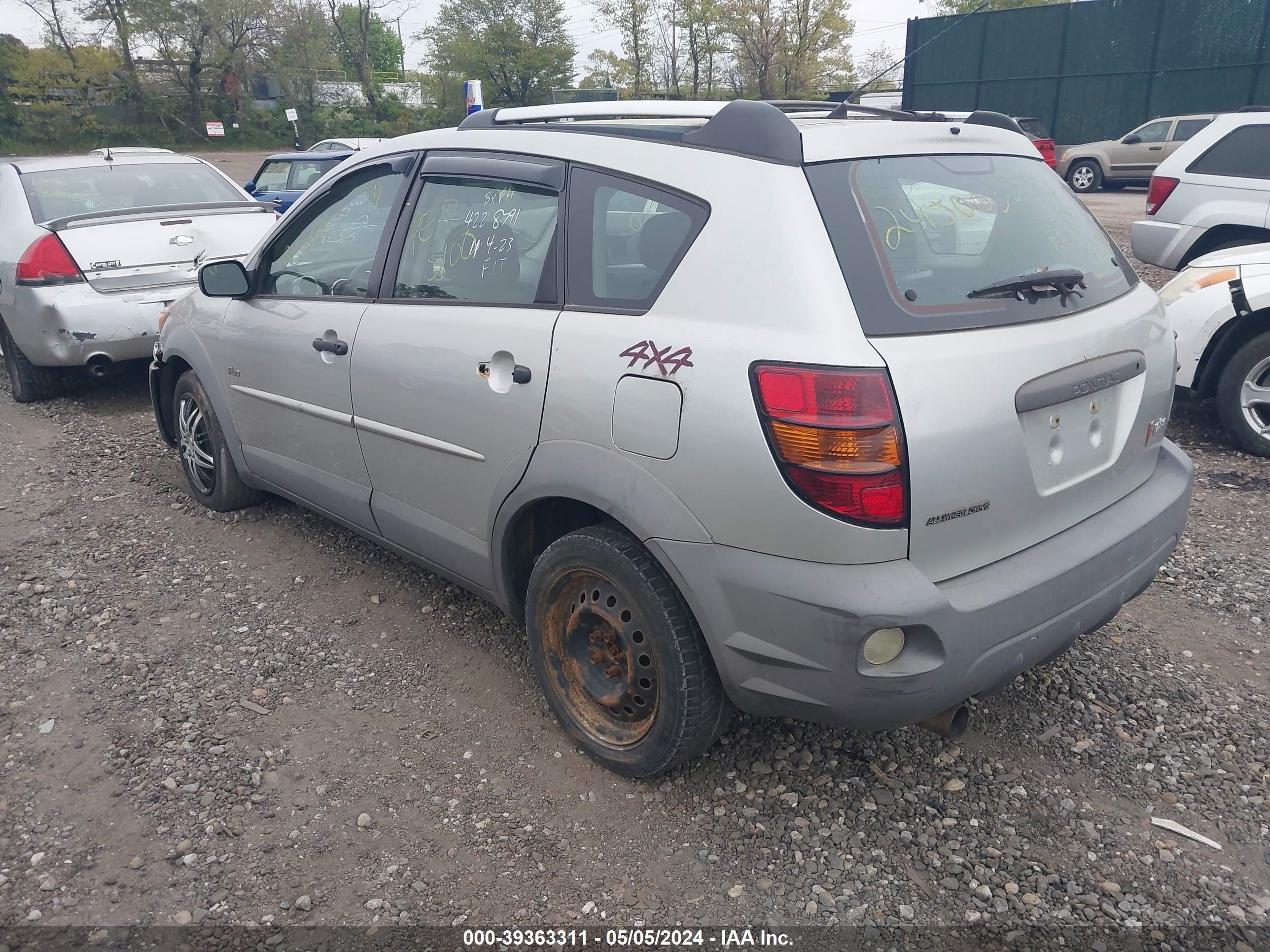 Photo 2 VIN: 5Y2SM628X3Z416074 - PONTIAC VIBE 