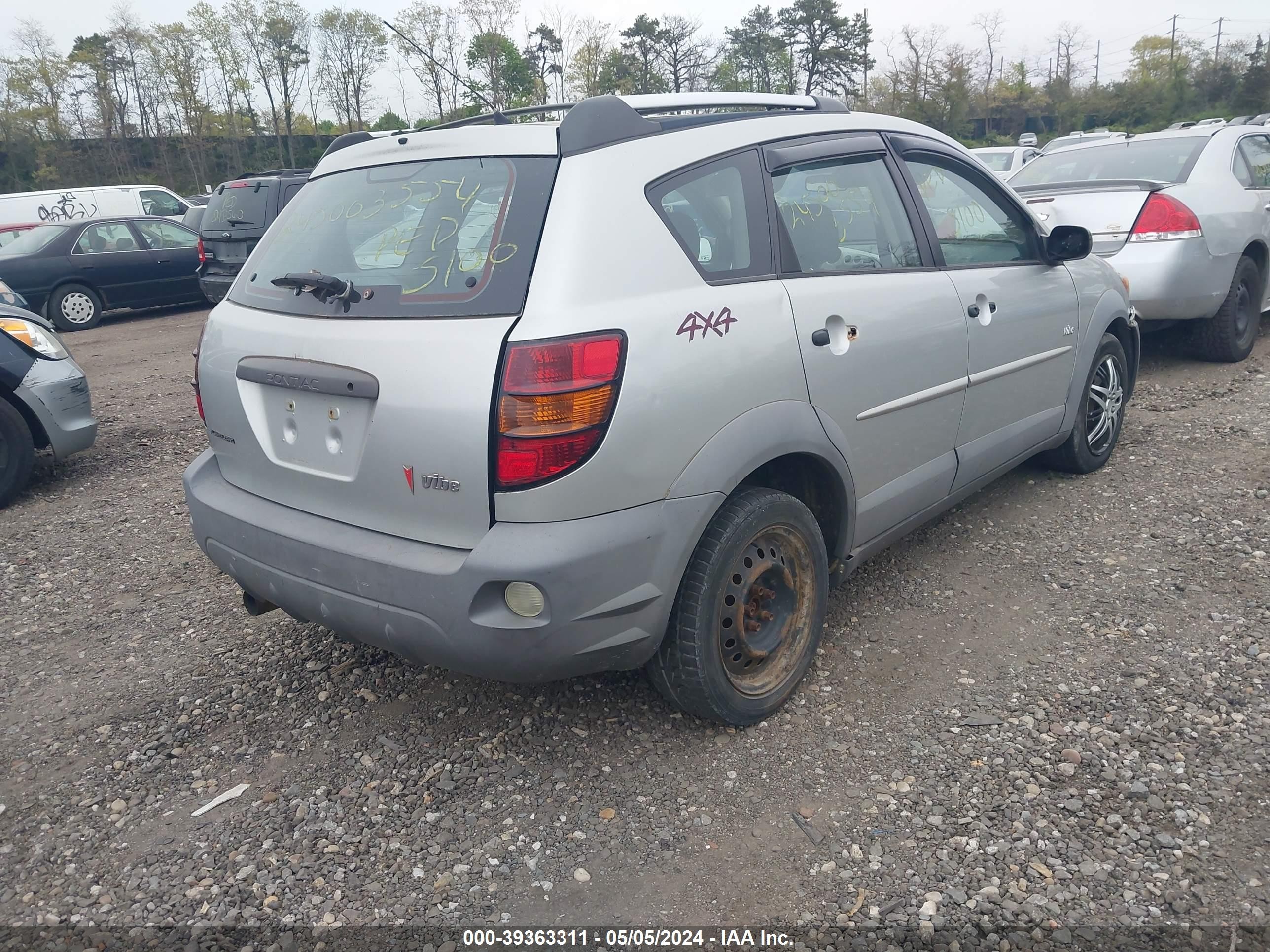 Photo 3 VIN: 5Y2SM628X3Z416074 - PONTIAC VIBE 