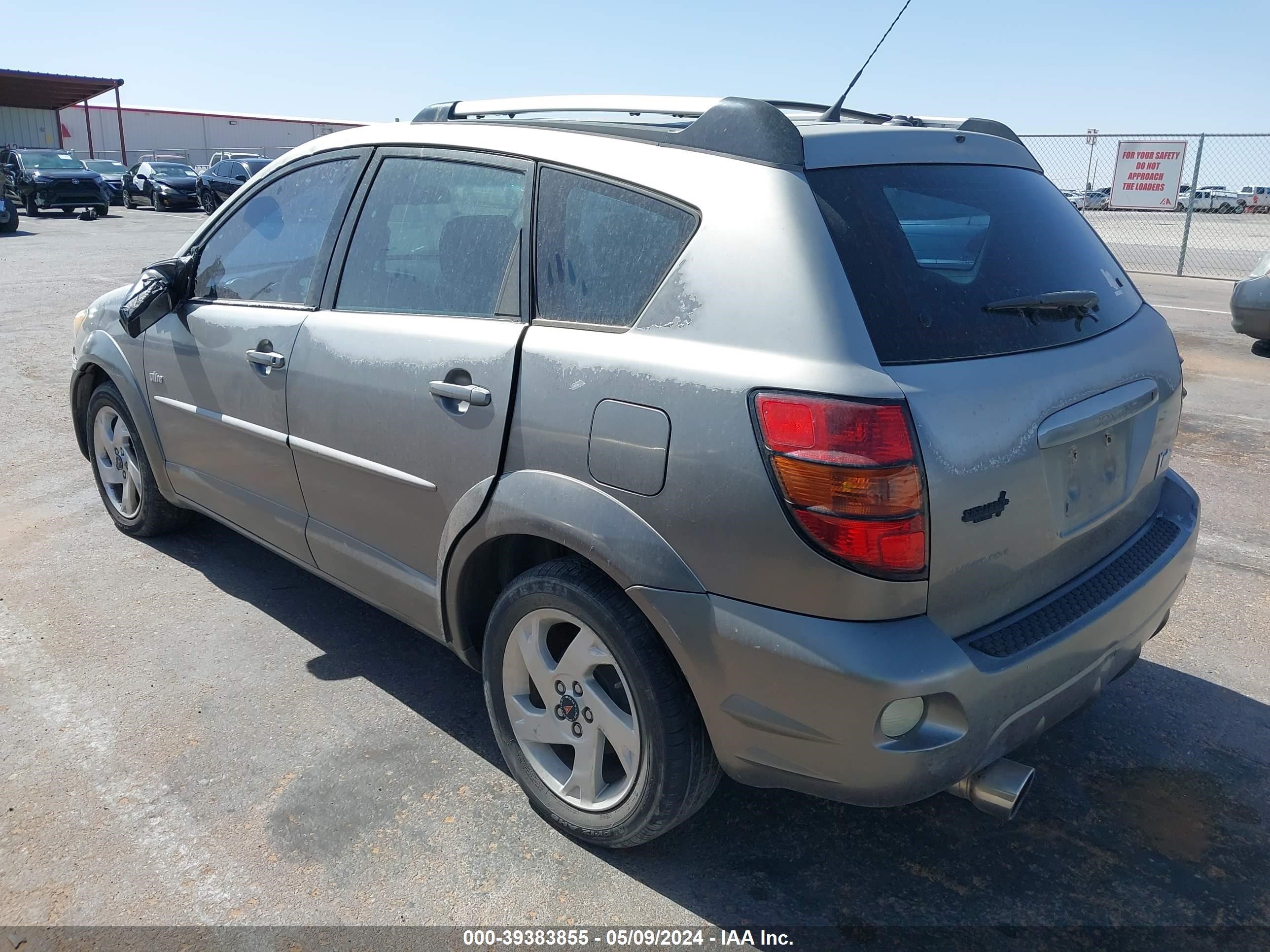 Photo 2 VIN: 5Y2SM64844Z459775 - PONTIAC VIBE 