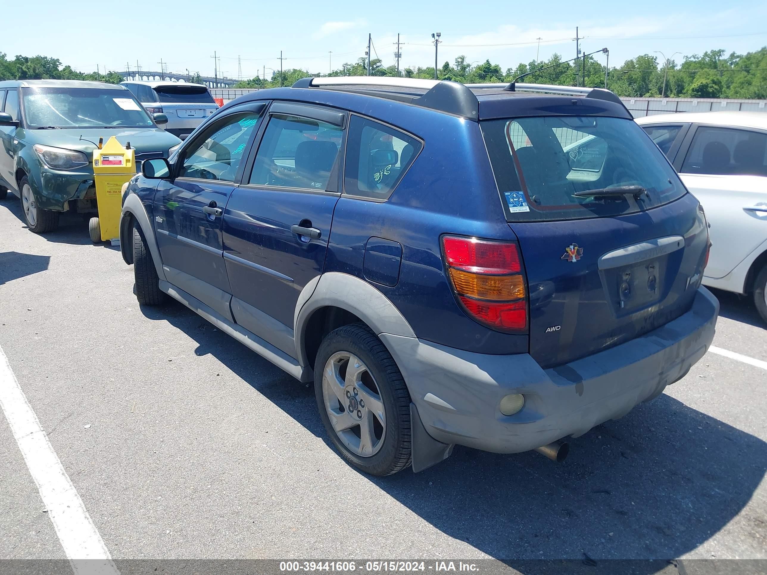 Photo 2 VIN: 5Y2SM65856Z427371 - PONTIAC VIBE 