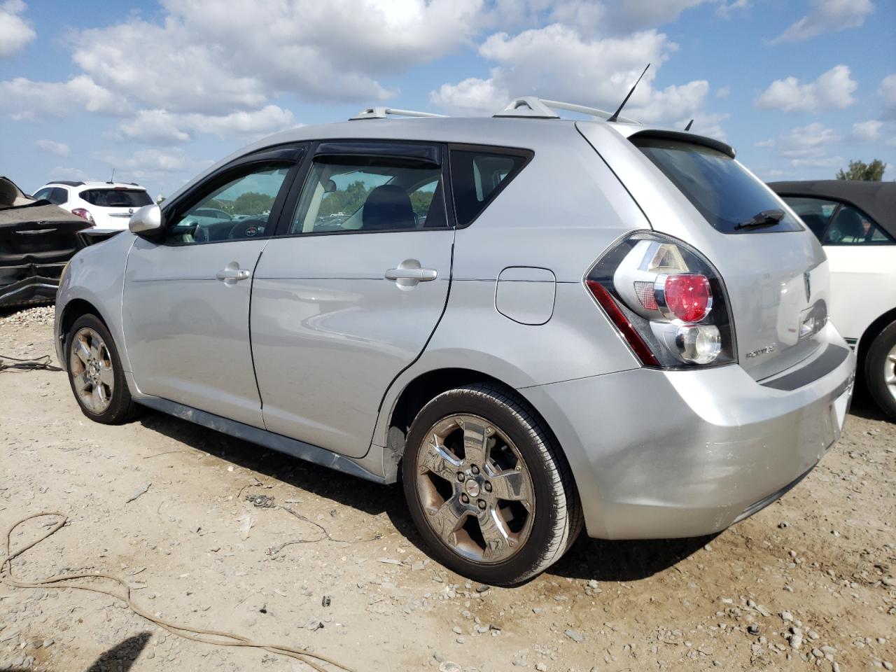 Photo 1 VIN: 5Y2SM67039Z409012 - PONTIAC VIBE 