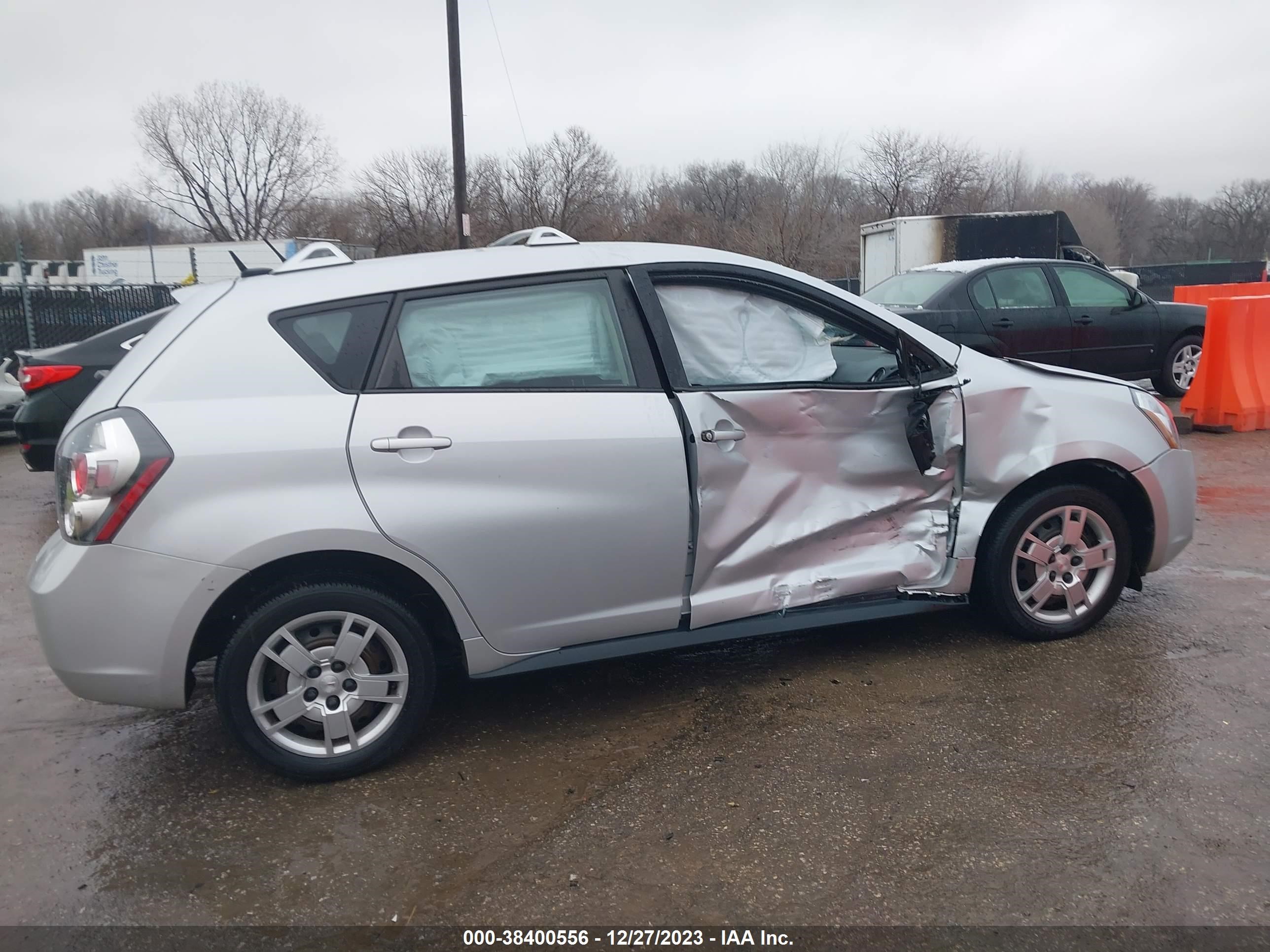 Photo 12 VIN: 5Y2SM67099Z422718 - PONTIAC VIBE 