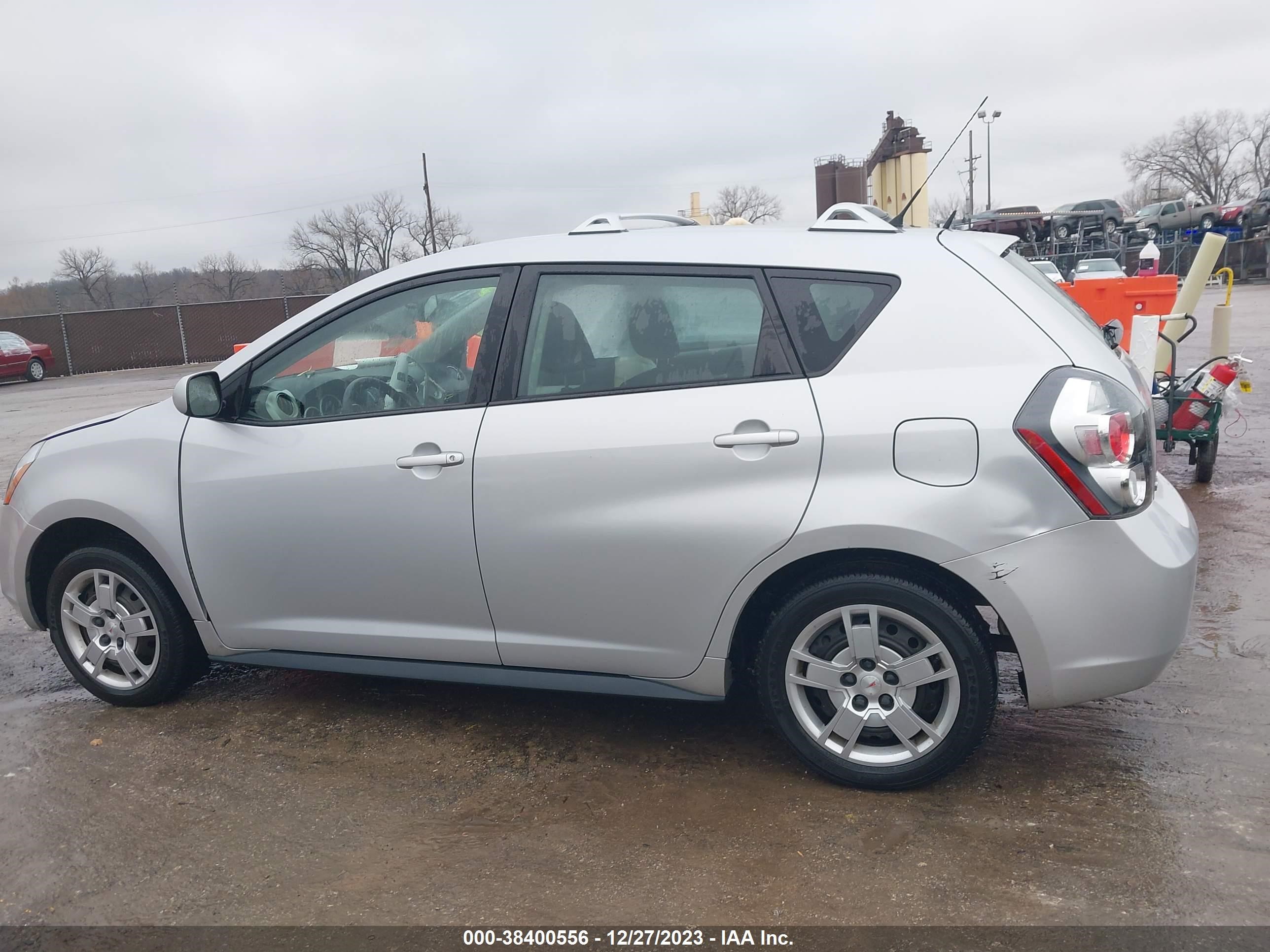 Photo 13 VIN: 5Y2SM67099Z422718 - PONTIAC VIBE 